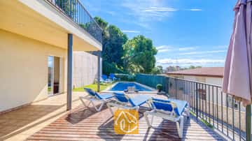 Wunderschöne Villa mit atemberaubendem Blick über die schöne Gegend und Costa Brava!