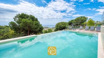 Trakteer uzelf op een vakantie in deze luxe vakantiewoning met een spectaculair uitzicht!