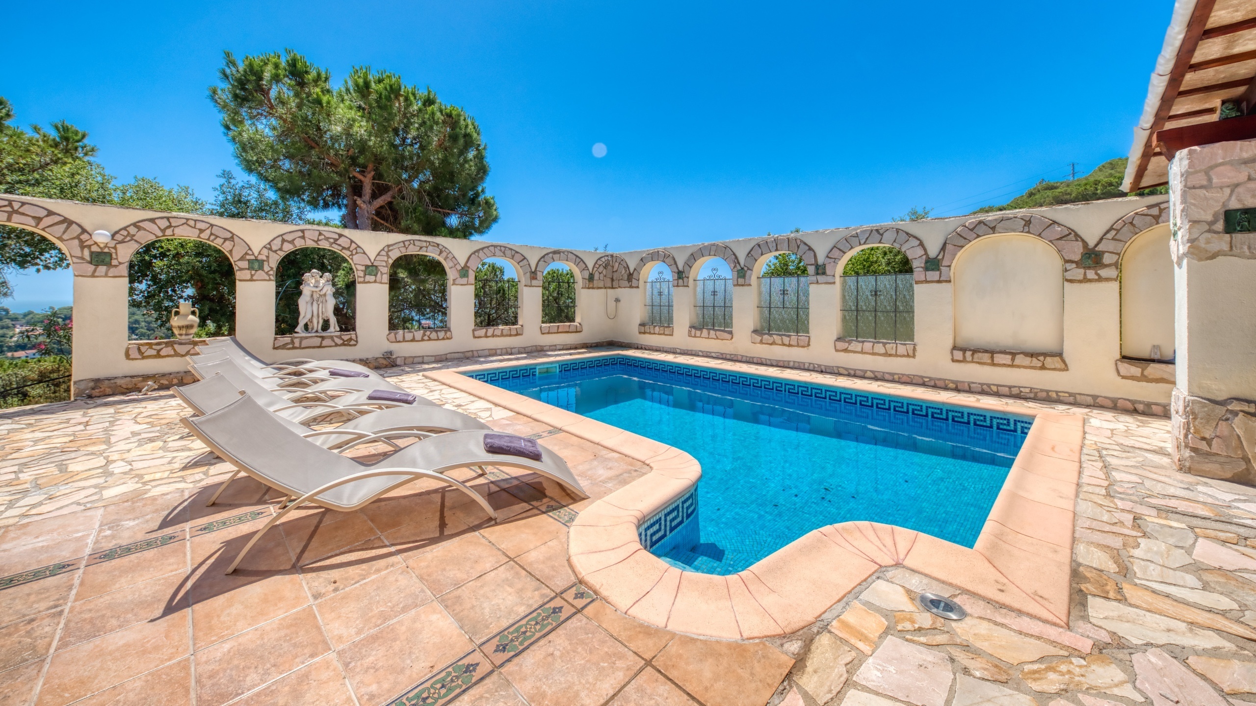 Holiday villas Costa Brava Spain - Villa Panorama - Swimming pool