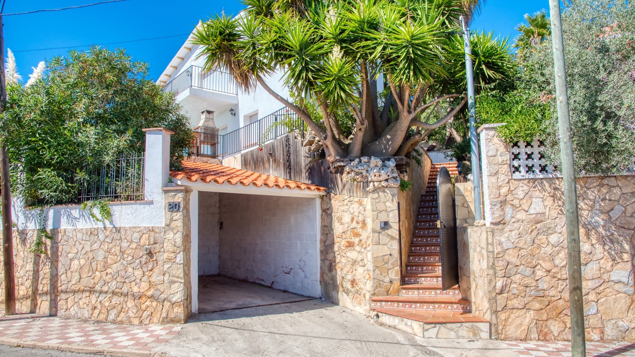 Holiday villas Costa Brava Spain - Villa Sofia - Villa outside