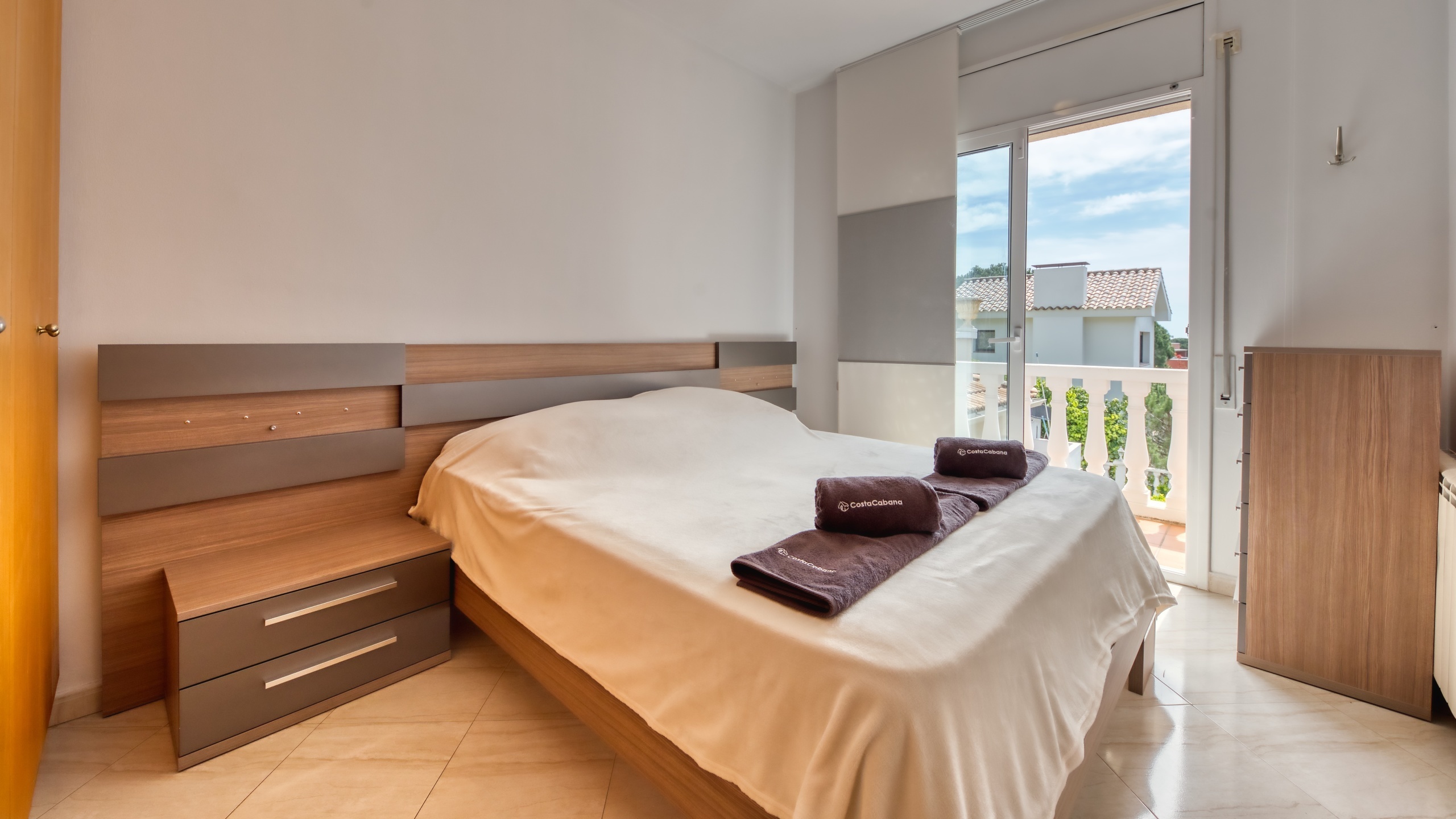 Holiday villas Costa Brava Spain - Villa Estrella - Bedroom