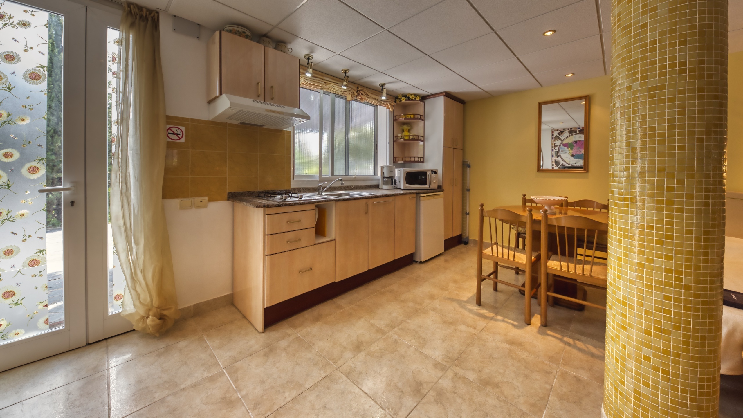 Holiday villas Costa Brava Spain - Villa Geolouk - Kitchen