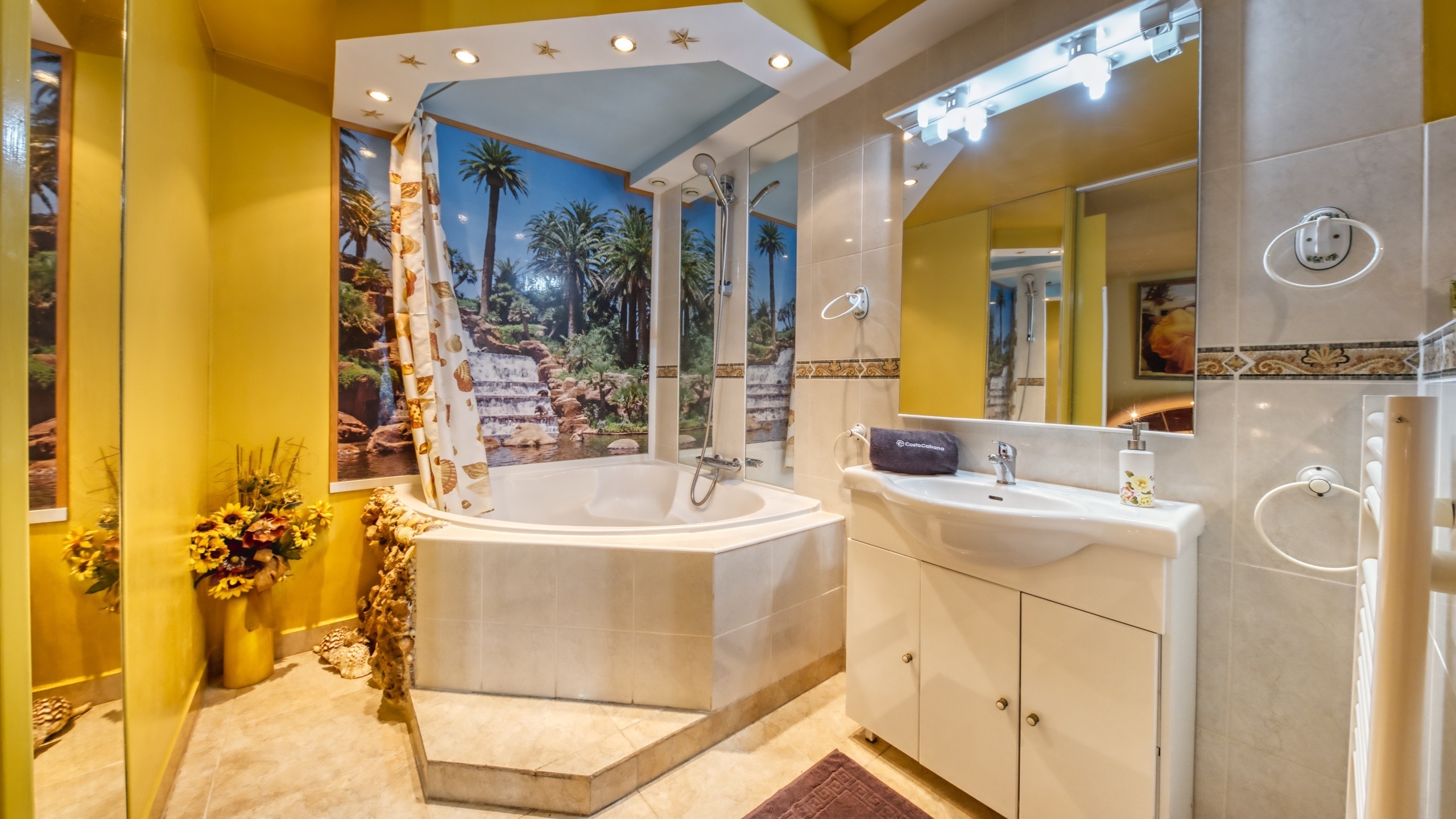 Holiday villas Costa Brava Spain - Villa Geolouk - Bathroom