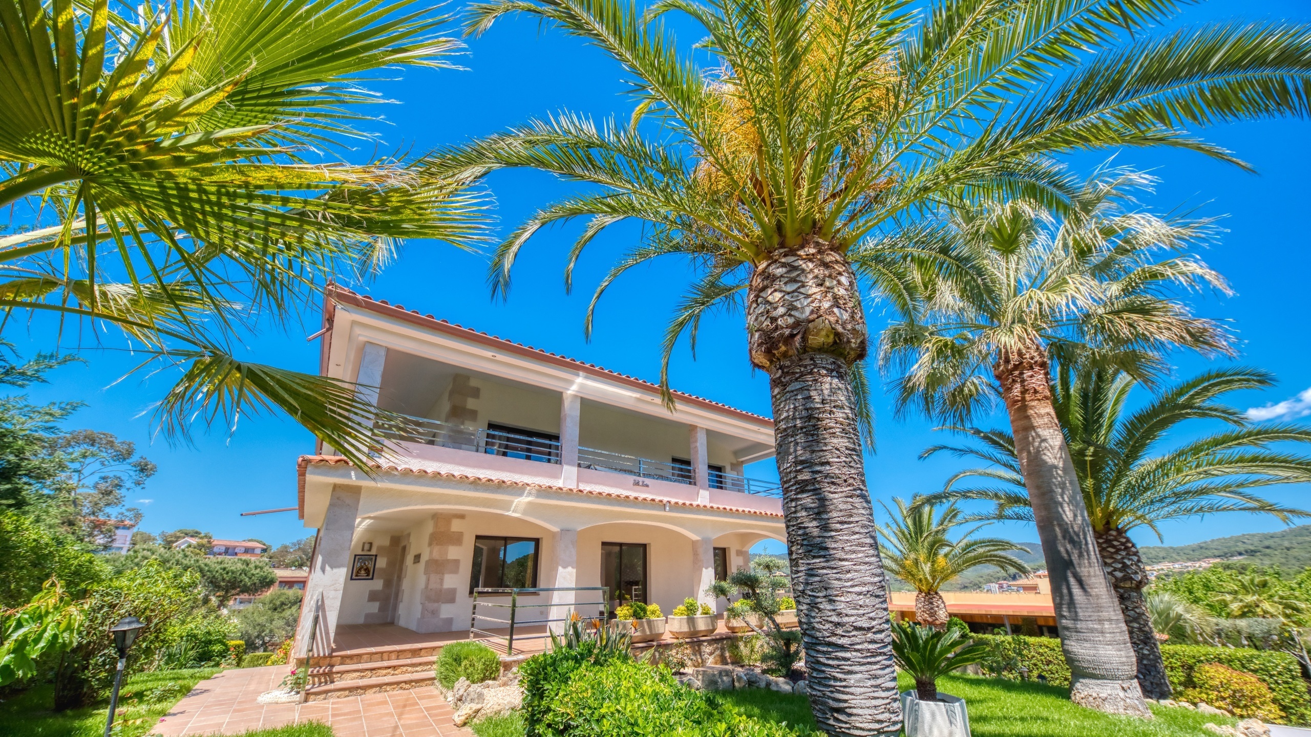 Holiday villas Costa Brava Spain - Villa Jaruco - Garden
