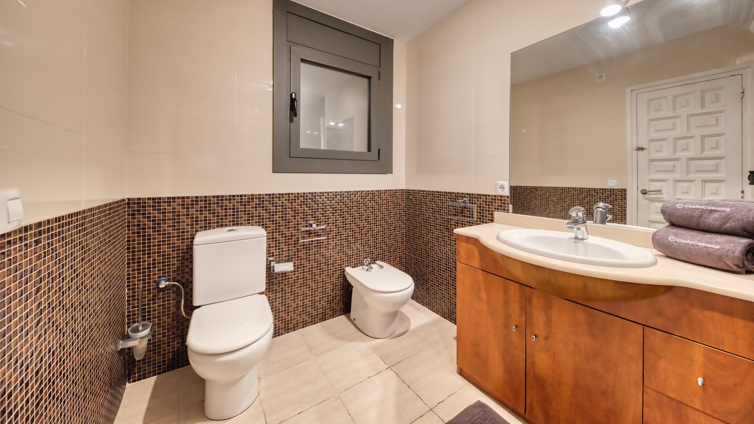 Holiday villas Costa Brava Spain - Villa Jaruco - Bathroom