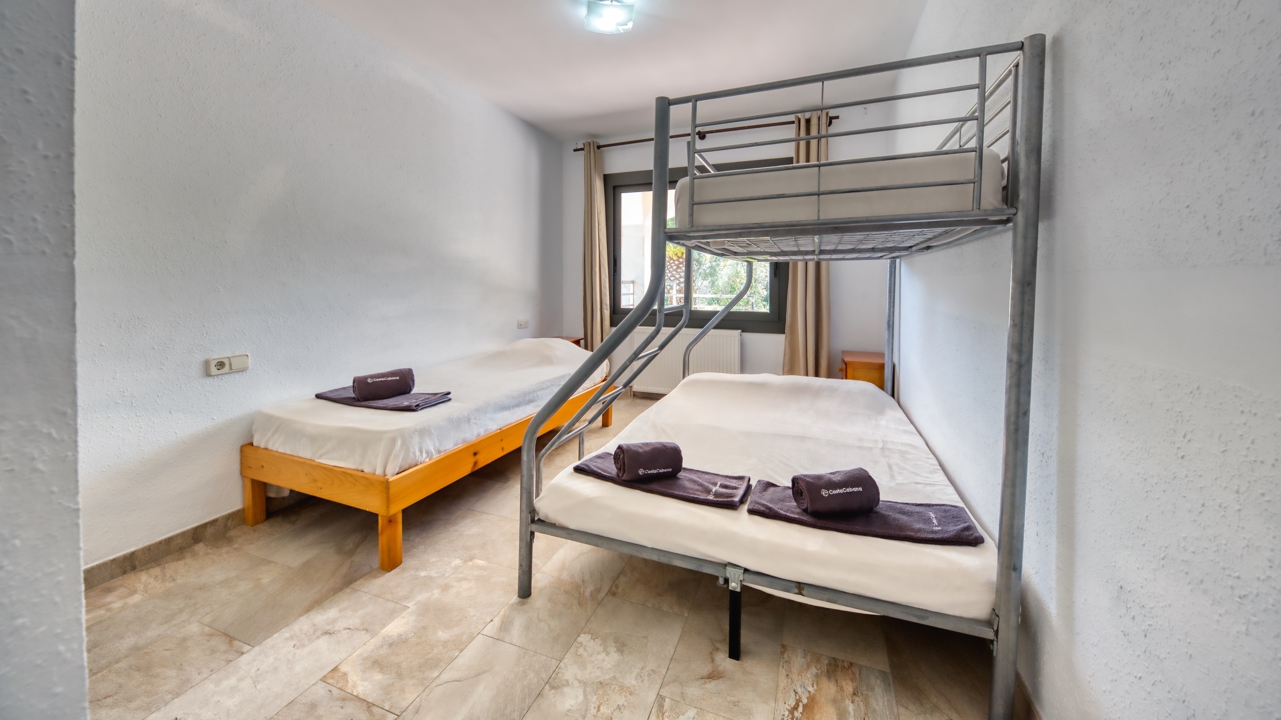 Holiday villas Costa Brava Spain - Villa Jaruco - Bedroom