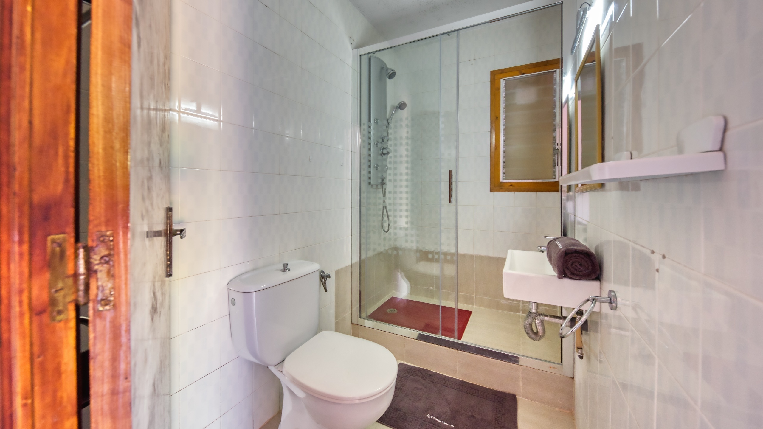 Holiday villas Costa Brava Spain - Villa Jaruco - Bathroom