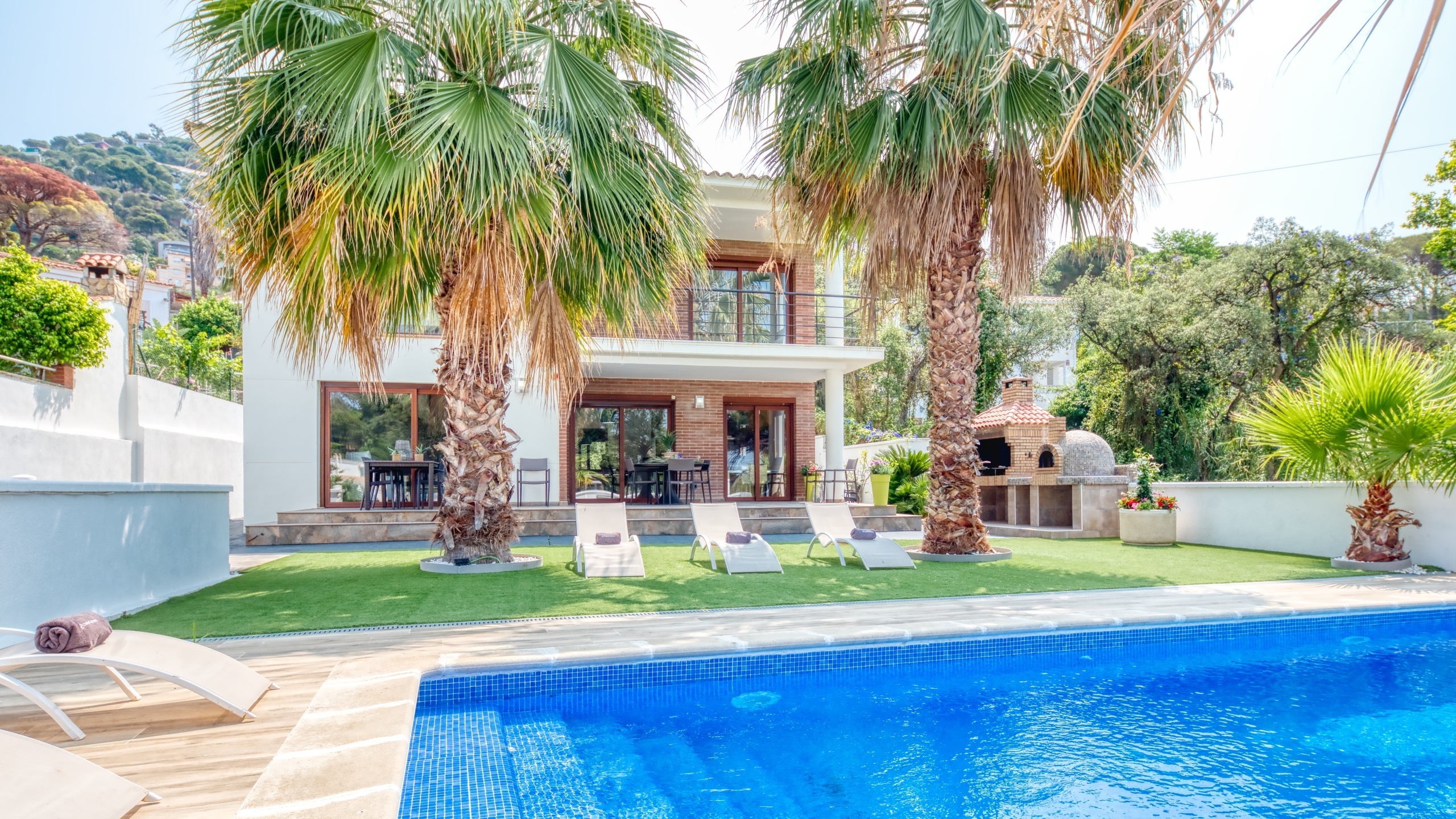 Holiday villa Costa Brava Spain - Villa Marcella - Swimming pool