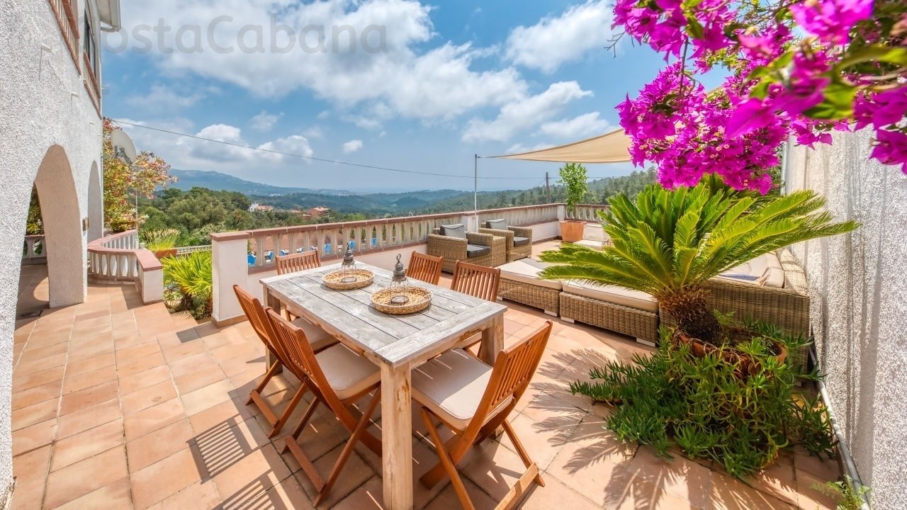 Vakantievilla's Costa Brava Spanje - Villa Santa Maria - Eethoek