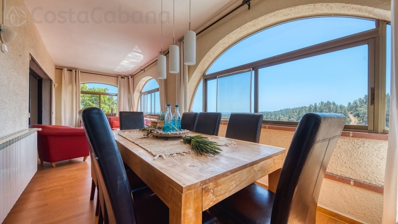 Vakantievilla's Costa Brava Spanje - Villa Santa Maria - Eethoek