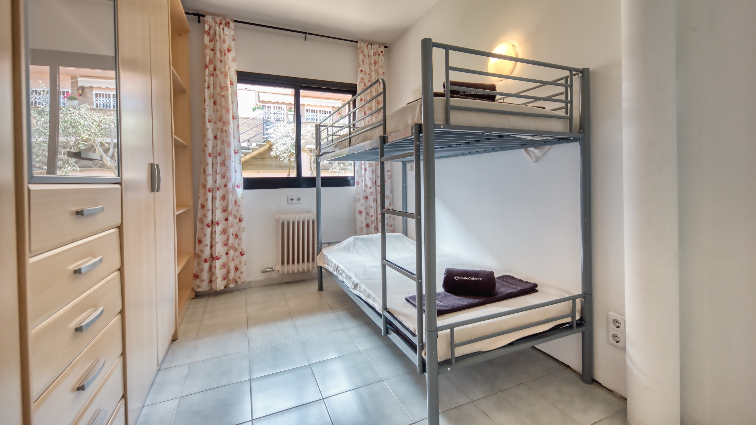 Holiday villas Costa Brava Spain - Casa Costa - Bedroom