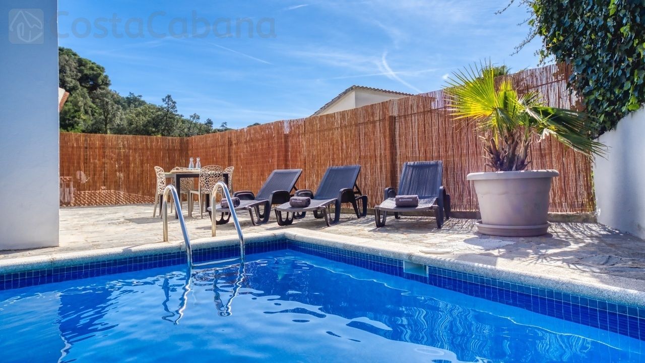 Holiday villas - Costa Brava - Spain - Villa Rosa - Swimming pool