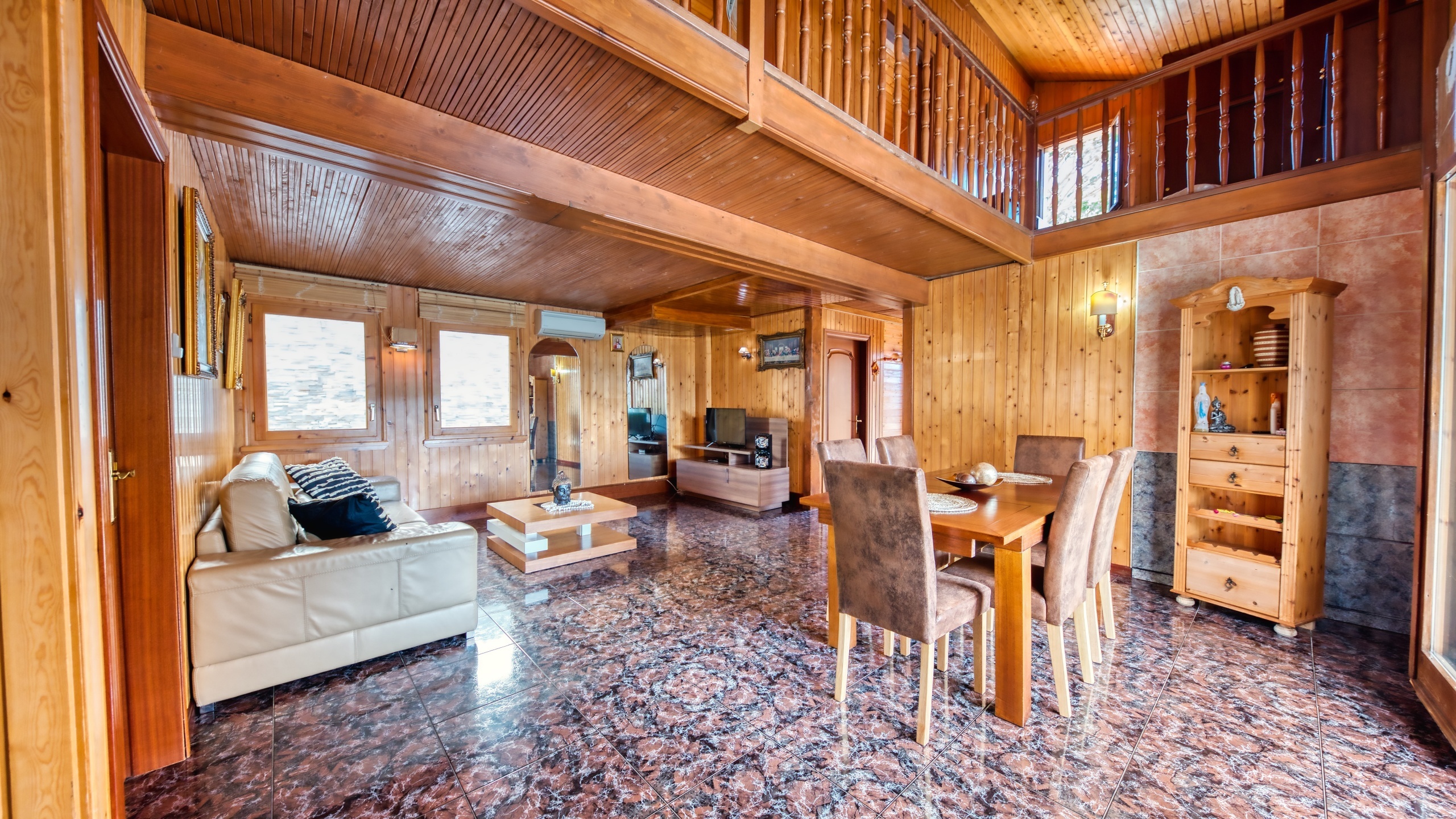 Holiday villas Costa Brava Spain - Villa PrimaDonna - Living area