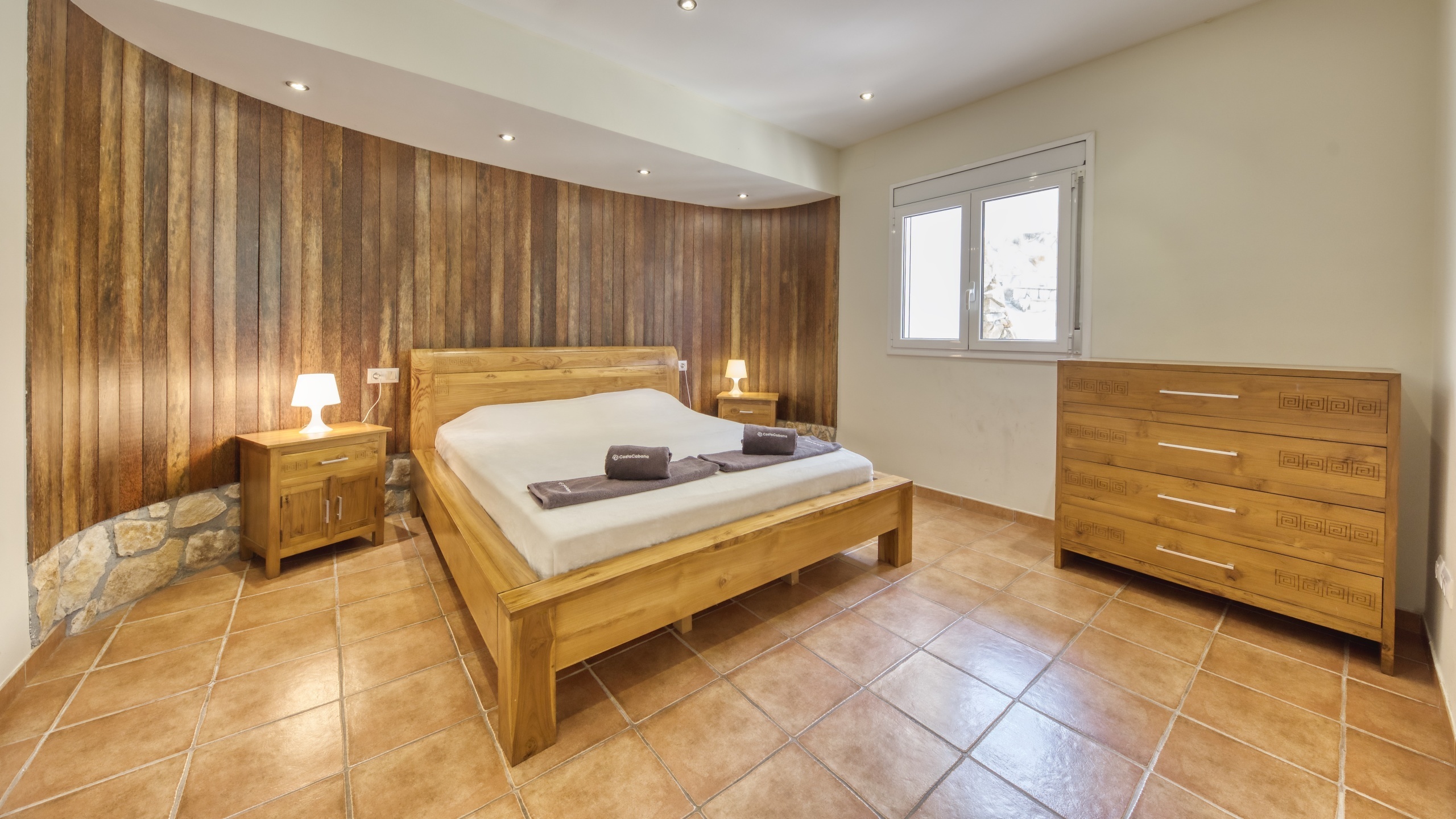 Holiday villas Costa Brava Spain - Villa Nicky - Bedroom