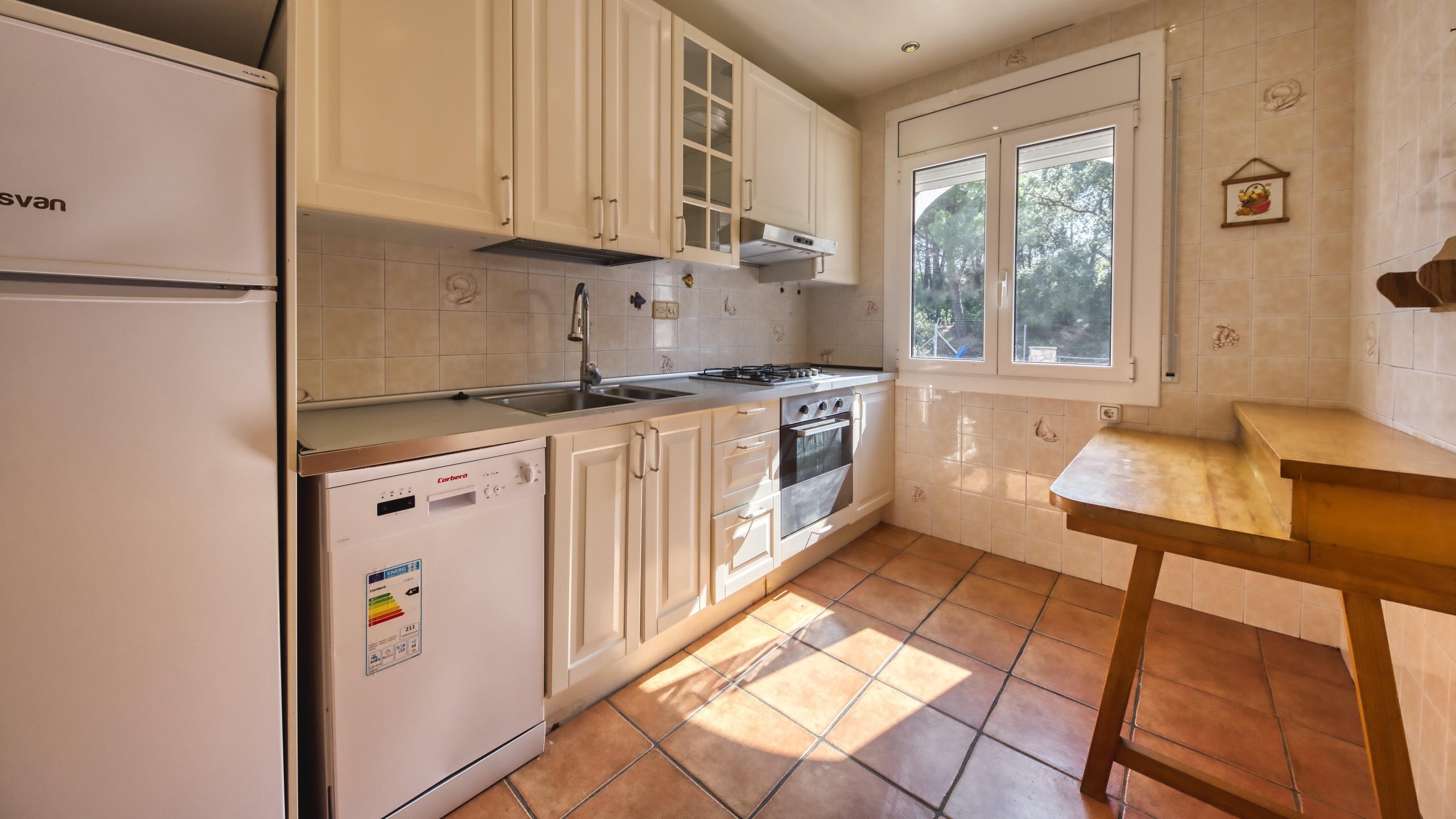 Holiday villas Costa Brava Spain - Villa Nicky - Kitchen