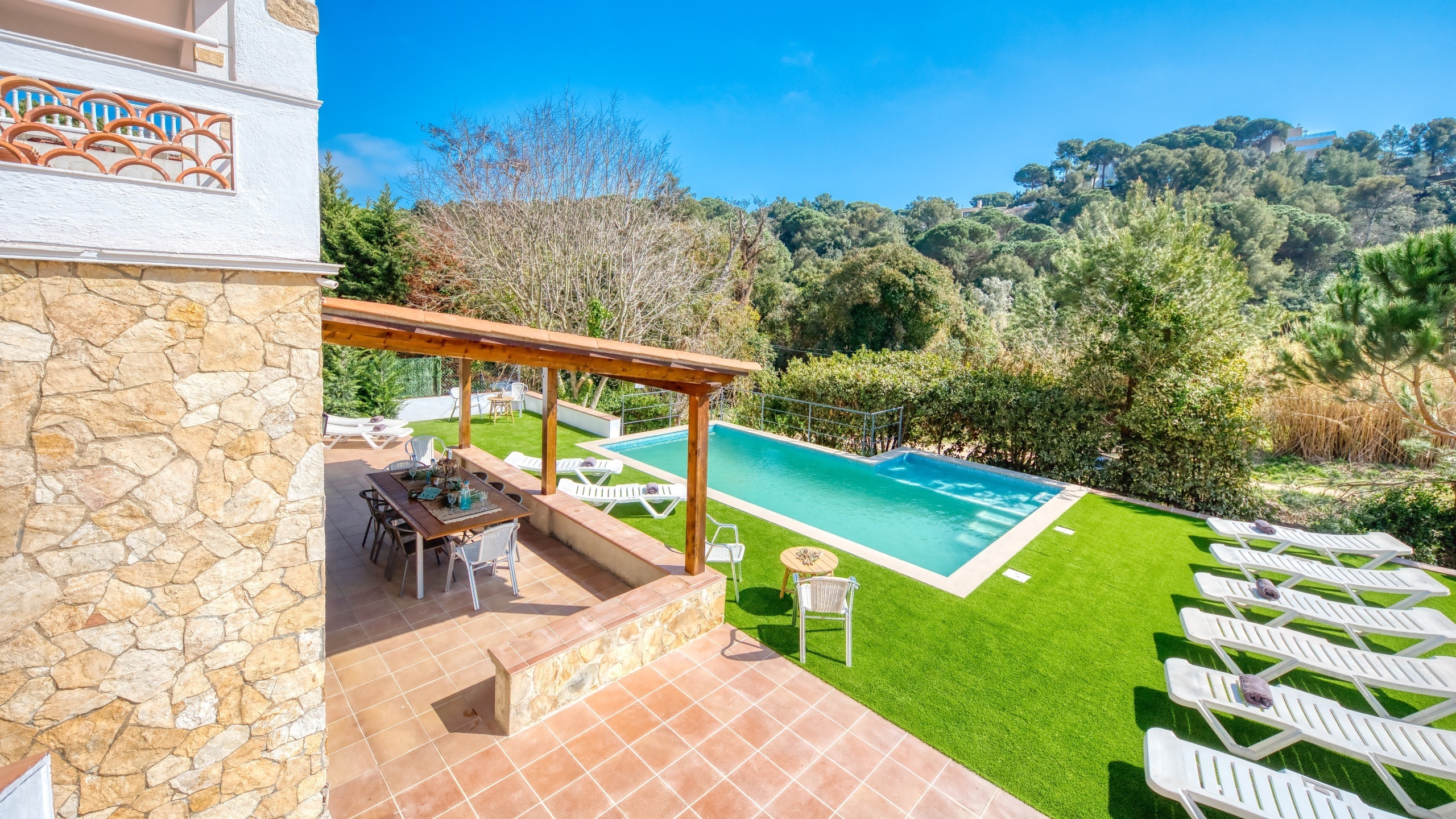 Holiday villas Costa Brava Spain - Villa Pilar - Villa outside