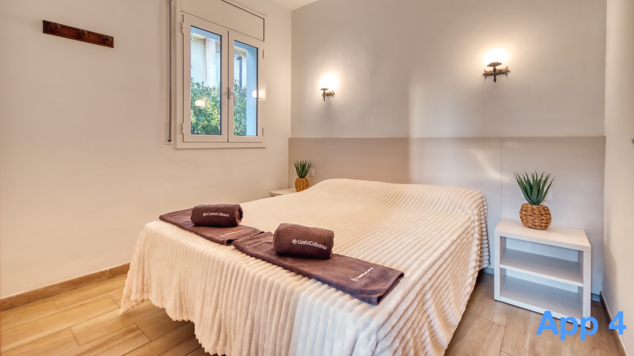 Holiday villas Costa Brava Spain - Villa Pilar - Bedroom
