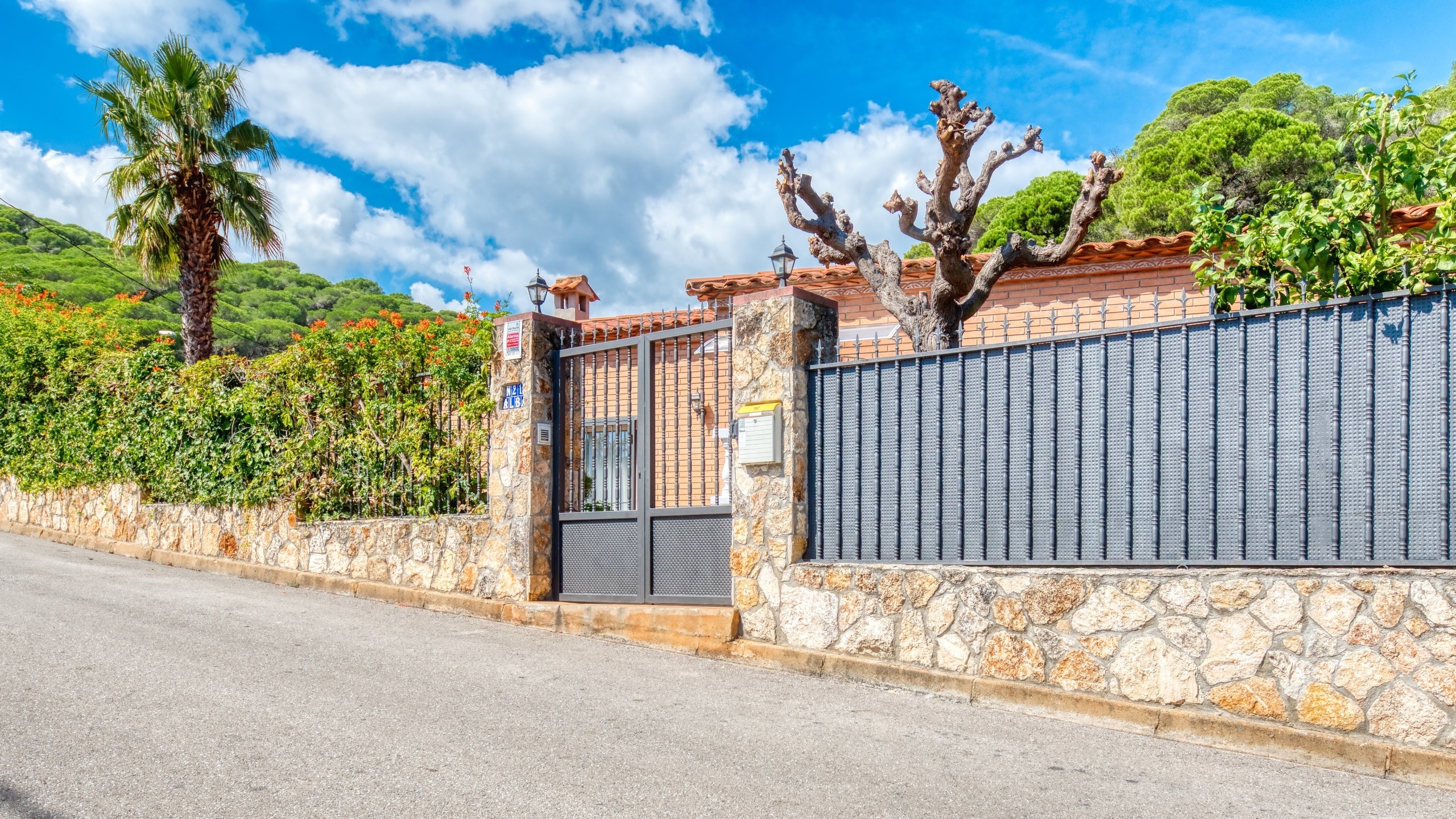Holiday villas Costa Brava Spain - Villa Alba - Villa outside