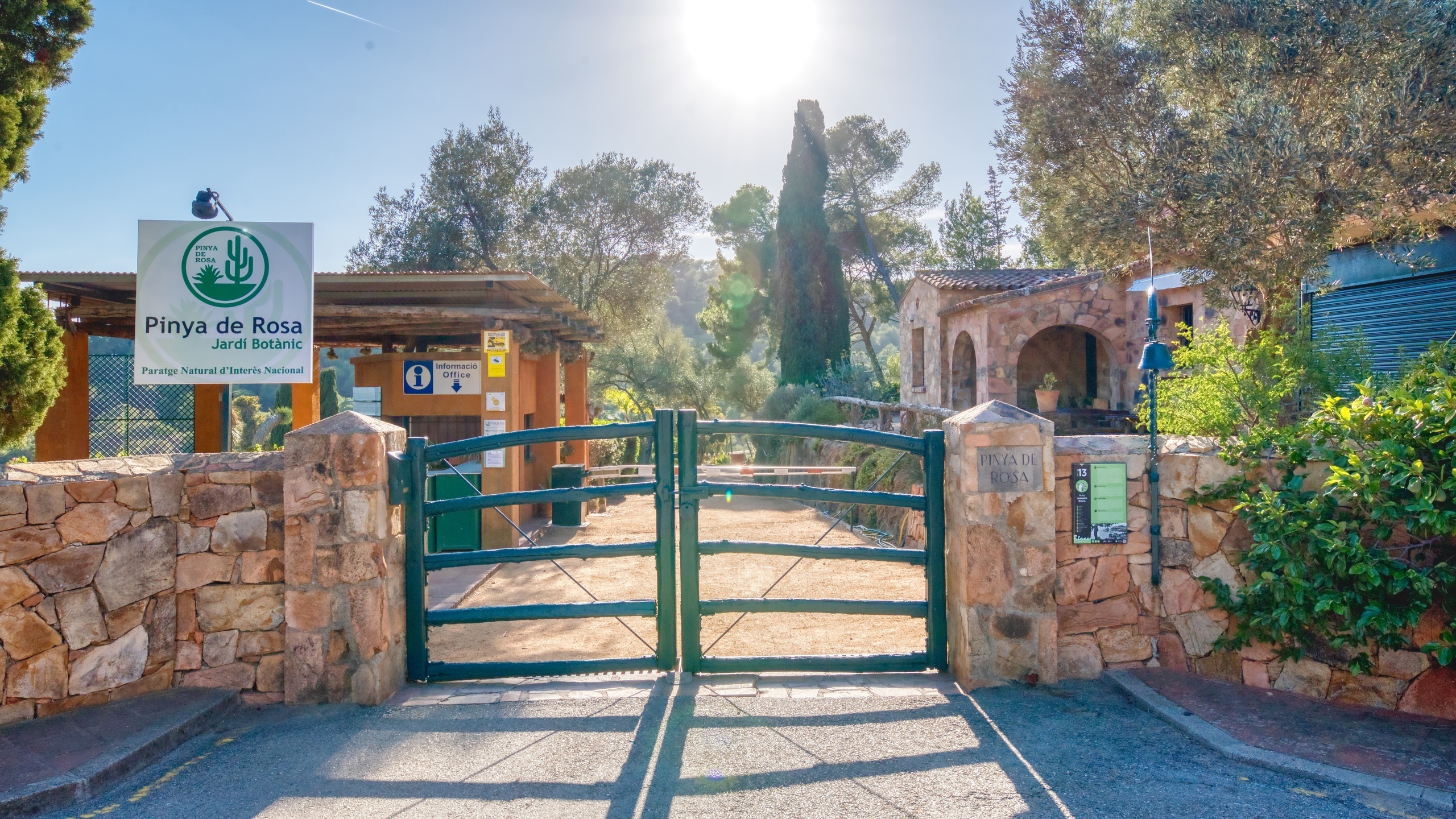 Holiday villas Costa Brava Spain - Villa Santa Cristina - Surroundings