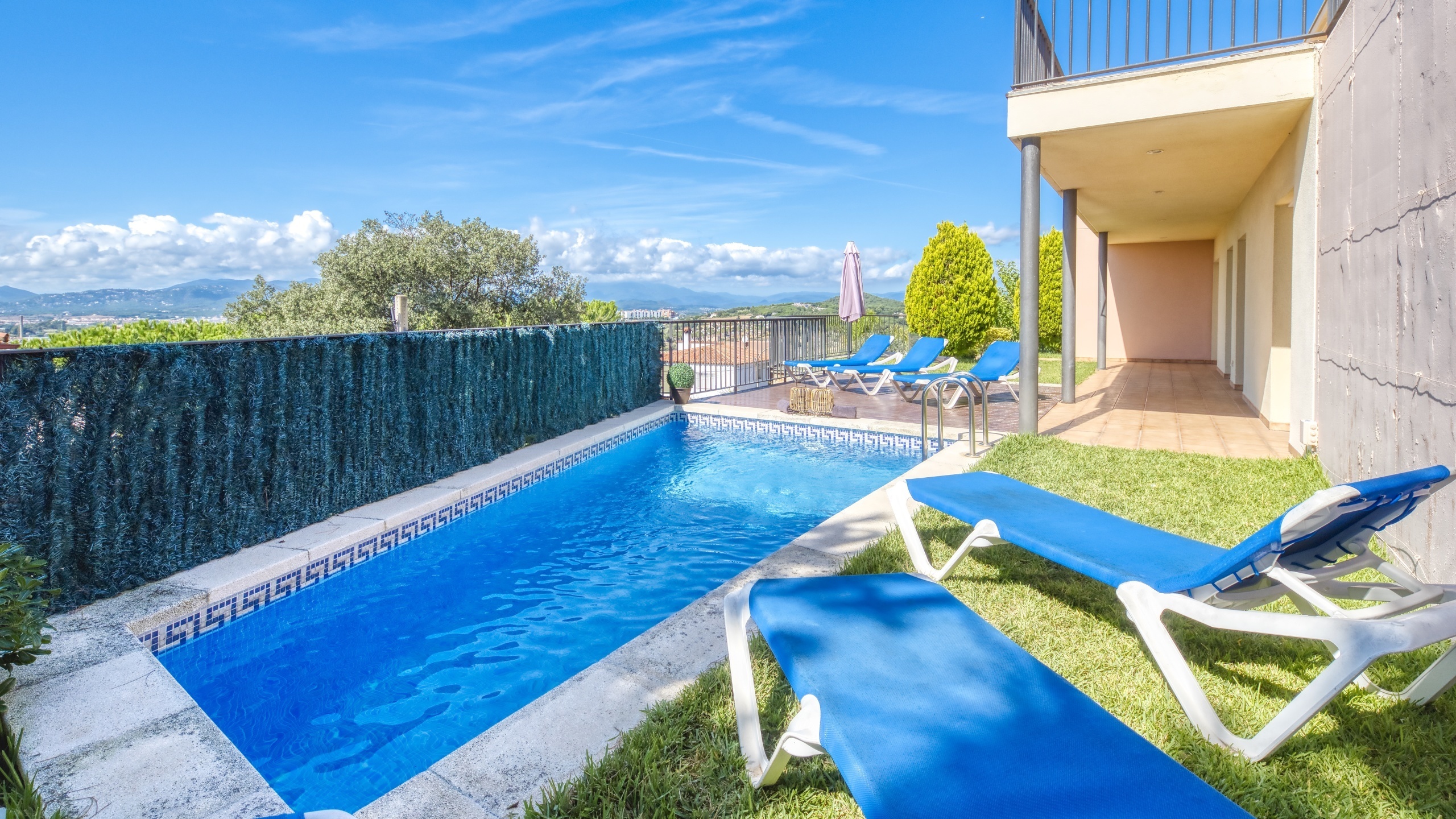 Holiday villas Costa Brava Spain - Villa Mauri - Swimming pool