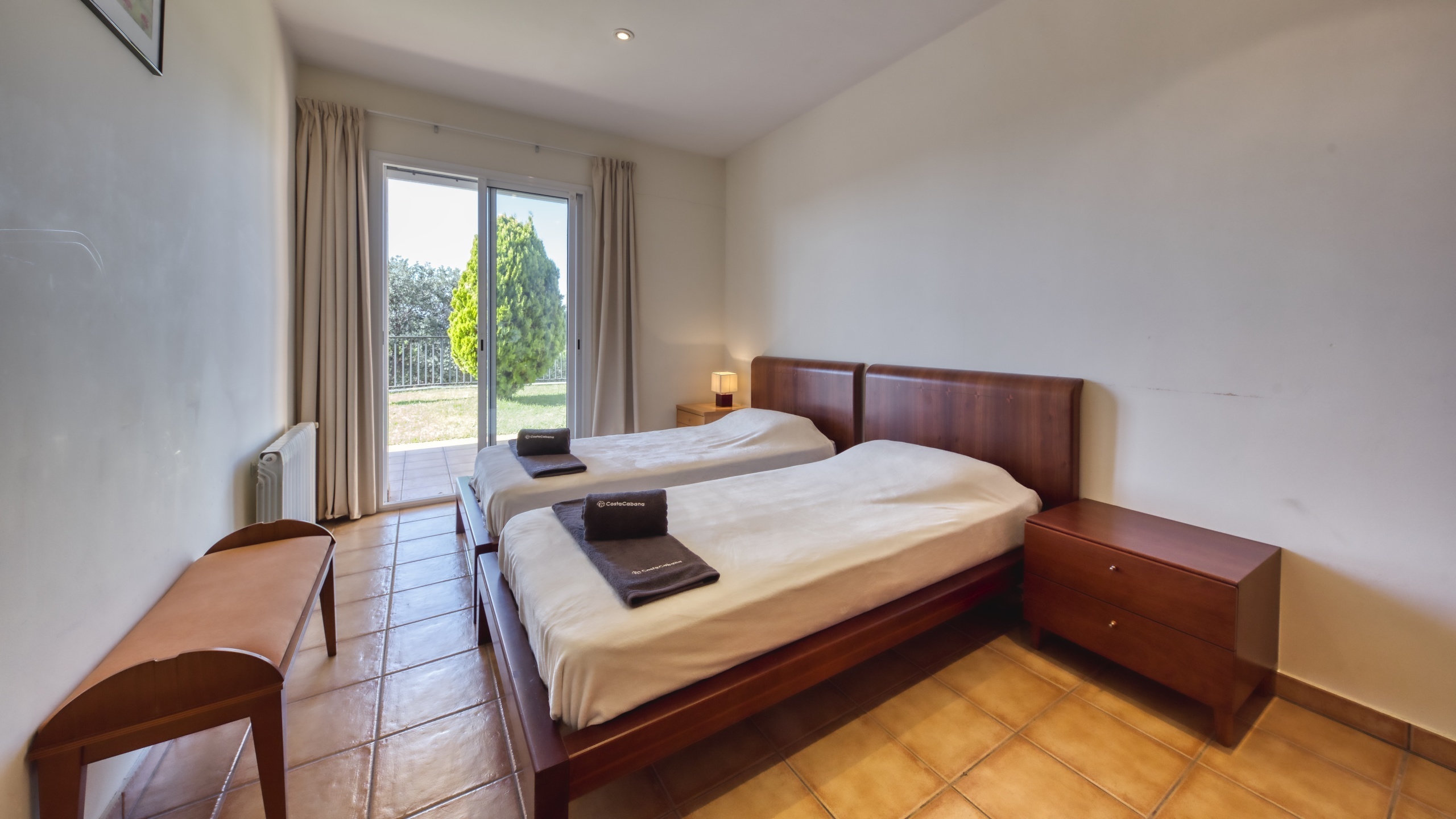 Holiday villas Costa Brava Spain - Villa Mauri - Bedroom