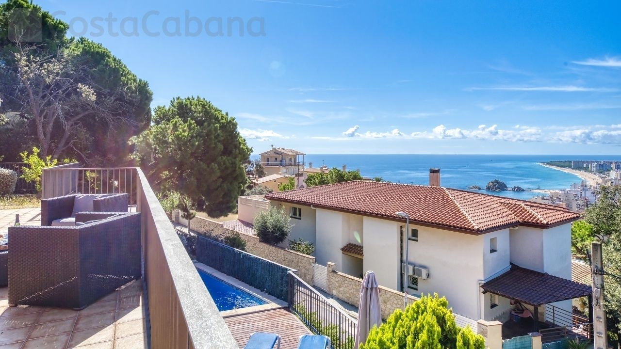 Vakantievilla's Costa Brava Spanje - Villa Mauri - Villa buiten