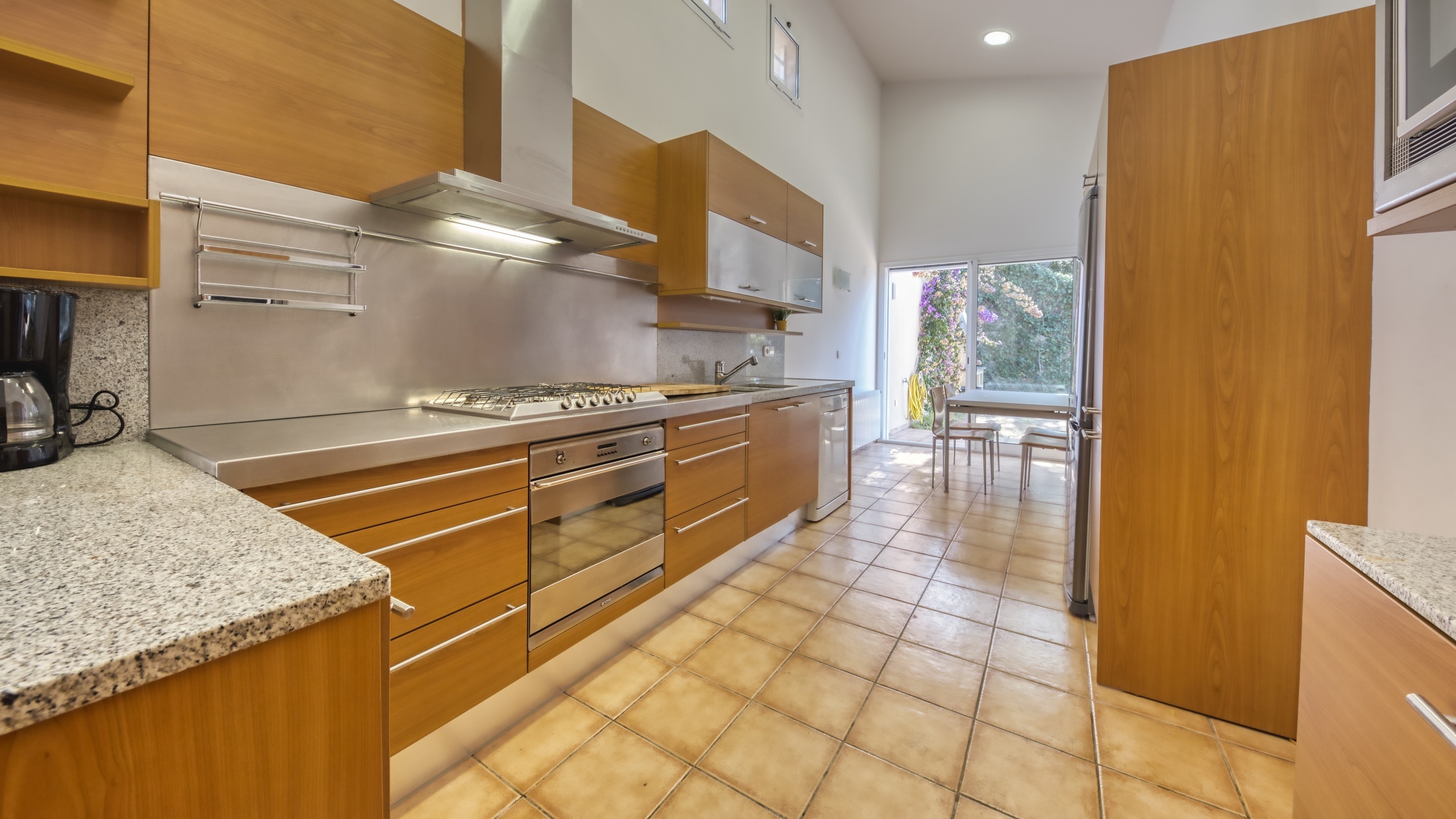 Holiday villas Costa Brava Spain - Villa Mauri - Kitchen