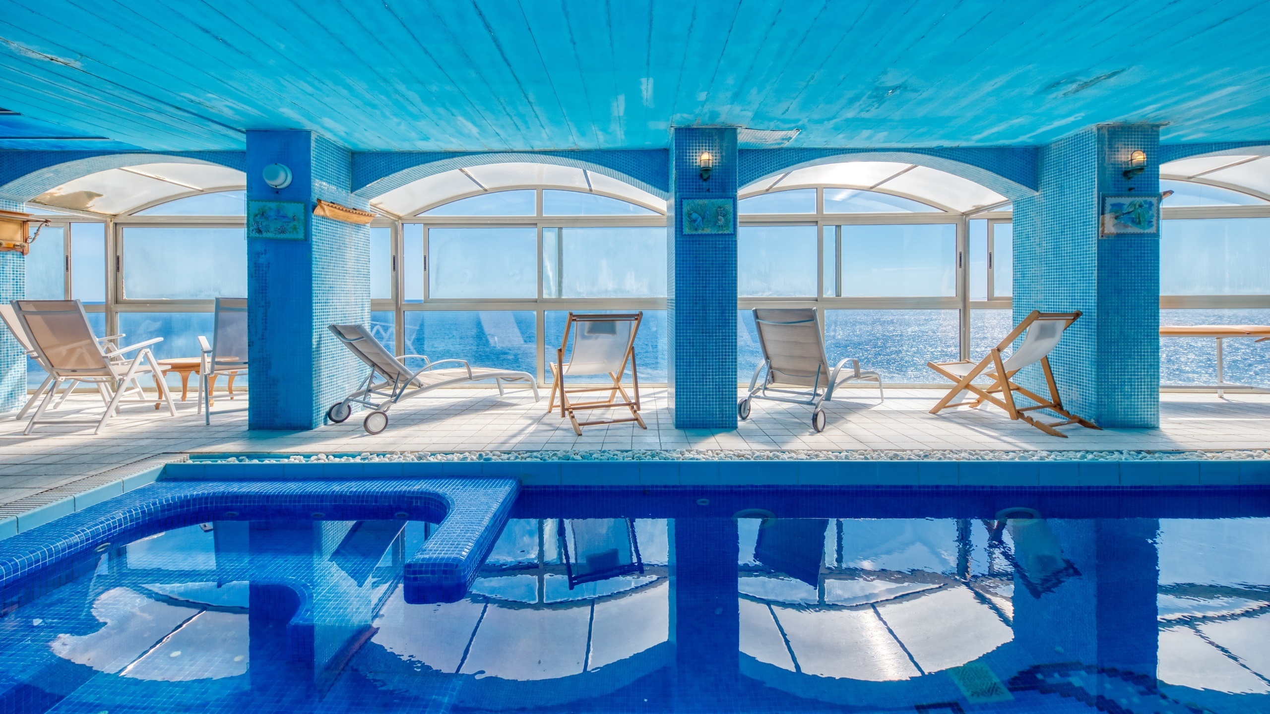 Holiday villas Costa Brava Spain - Villa Infinity - Whirlpool