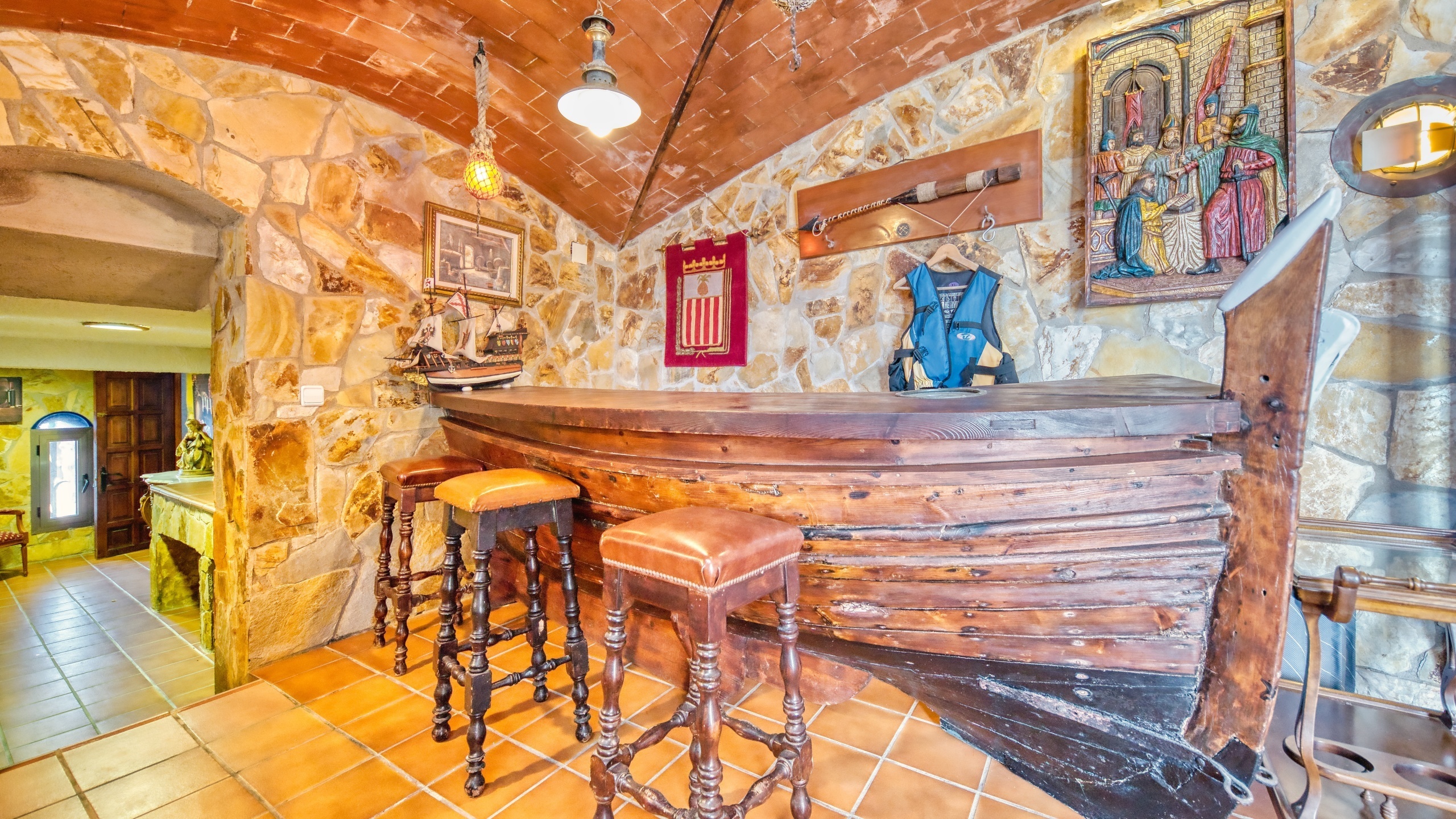 Holiday villas Costa Brava Spain - Villa Infinity - Bar/Bodega
