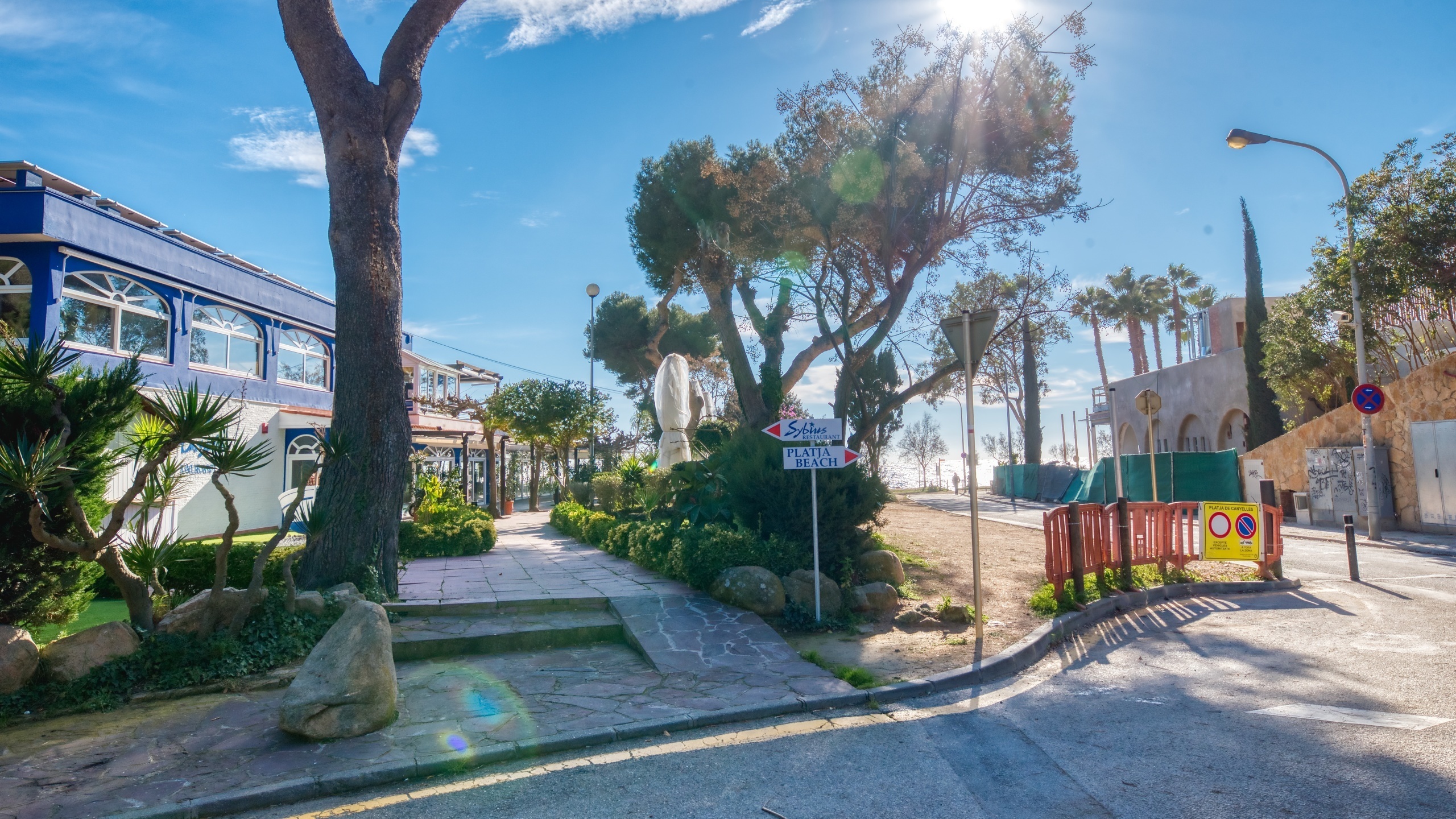 Holiday villas Costa Brava Spain - Villa Blanca - Surroundings