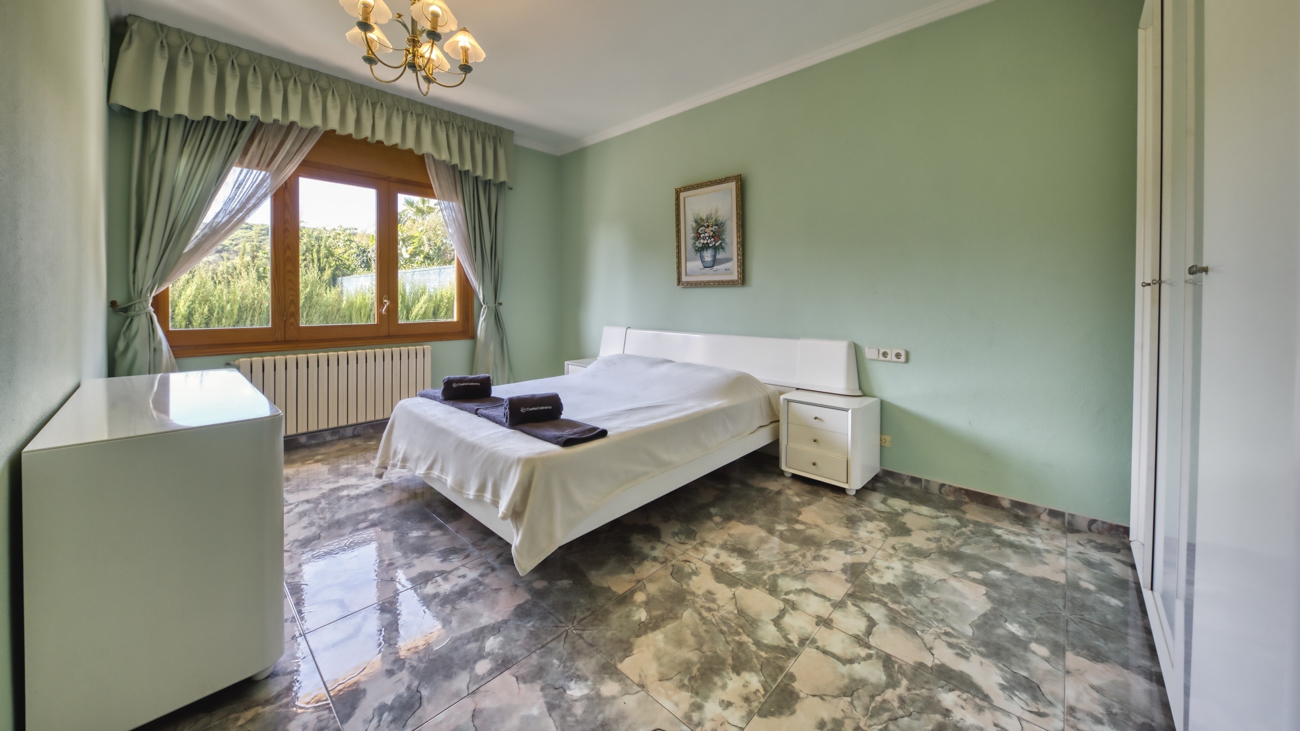 Holiday villas Costa Brava Spain - Villa Baileys - Bedroom