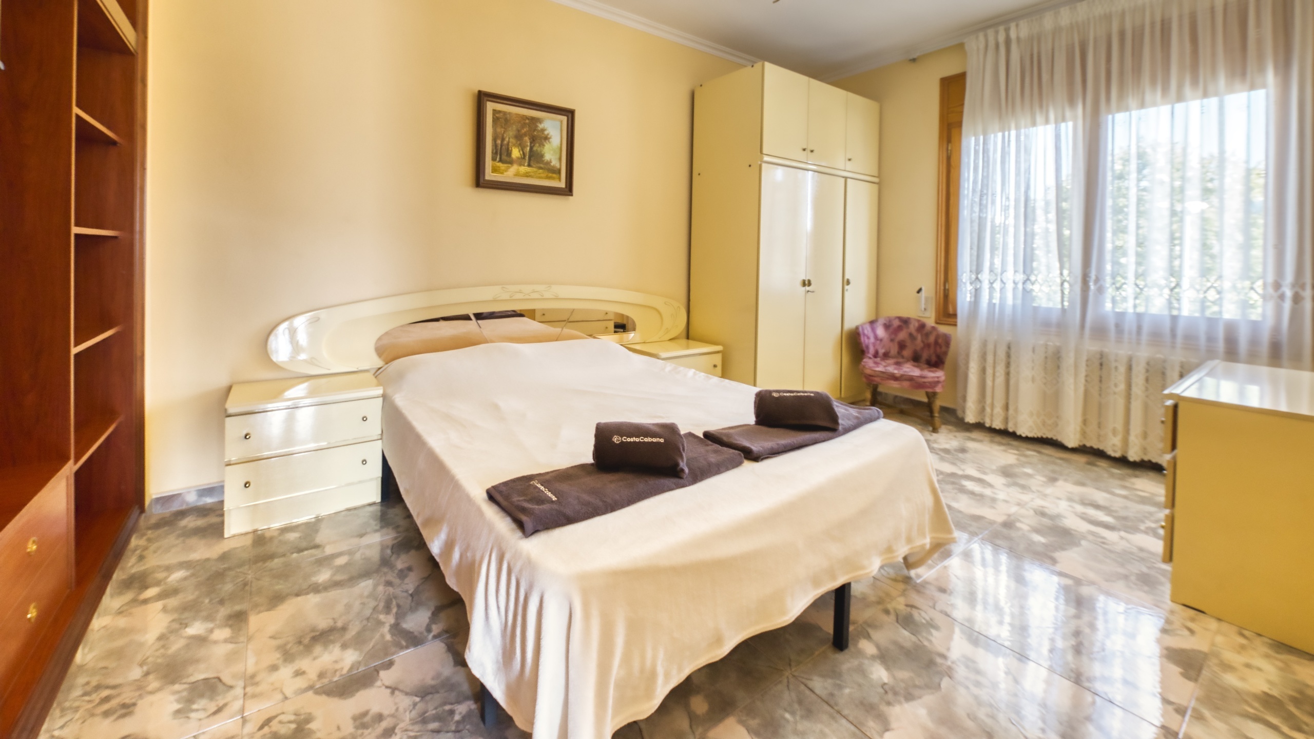 Holiday villas Costa Brava Spain - Villa Baileys - Bedroom