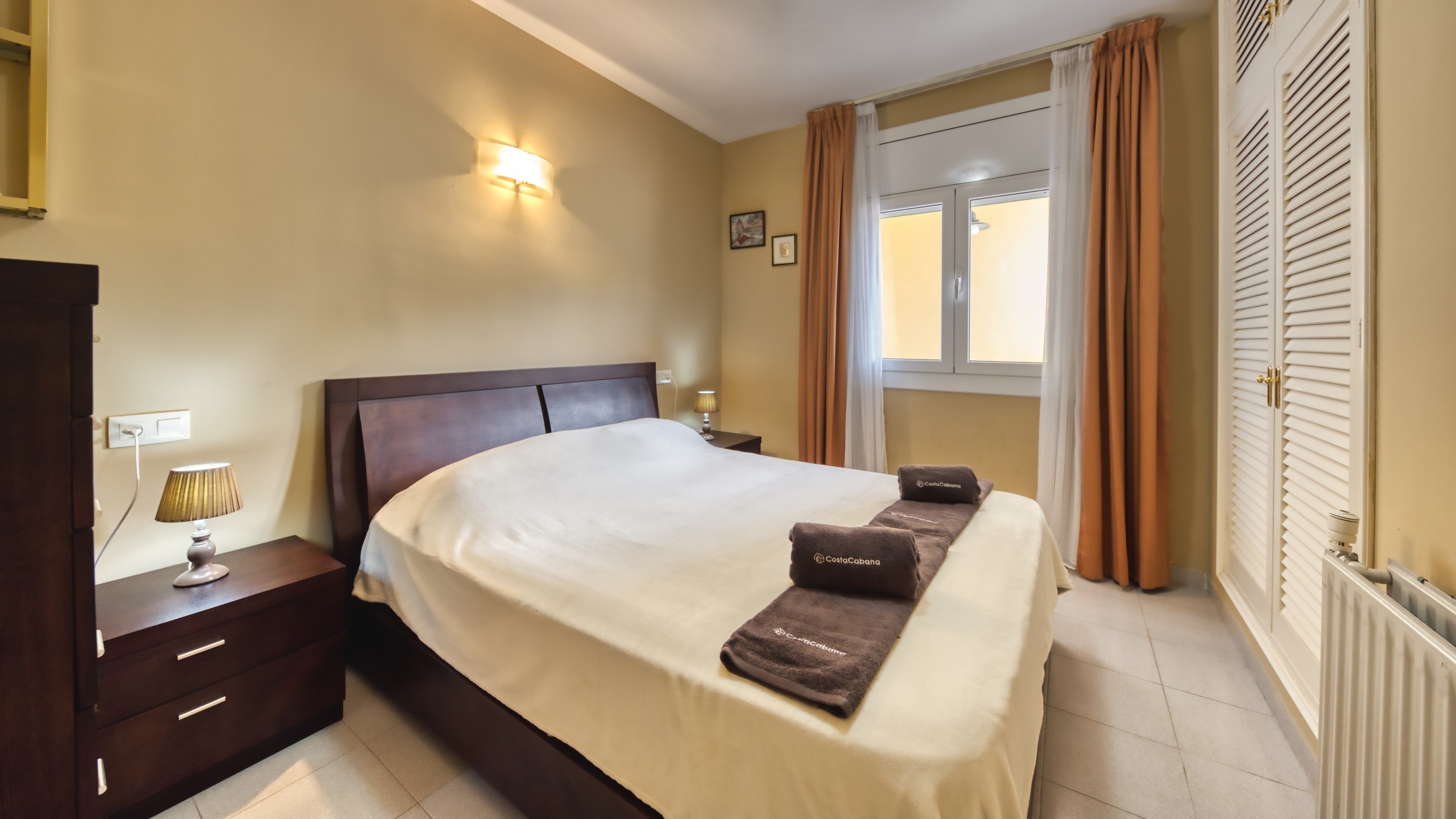 Holiday villas Costa Brava Spain - Villa Miro - Bedroom