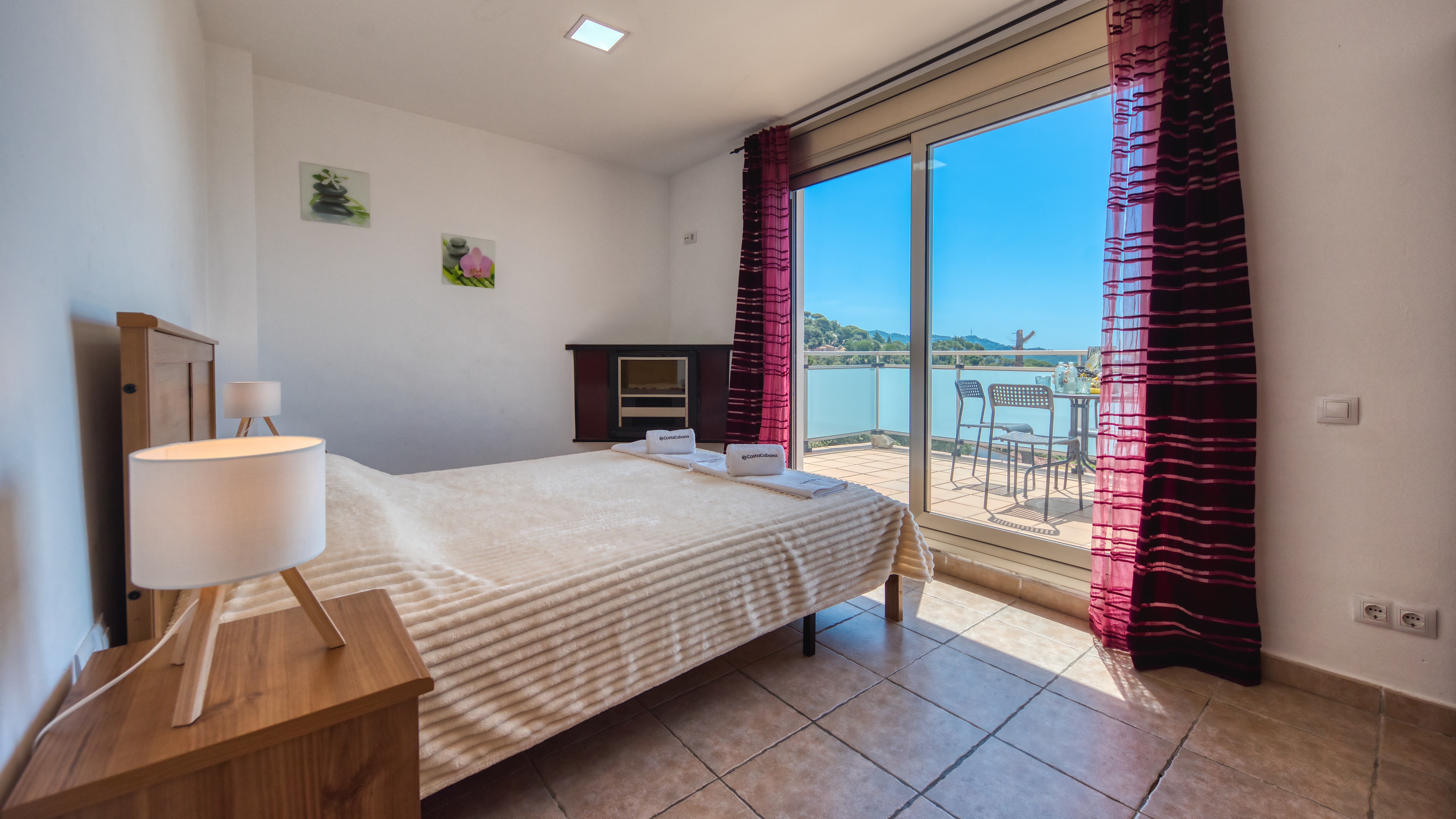 Holiday villas Costa Brava Spain - Villa Sandy Beach - Bedroom