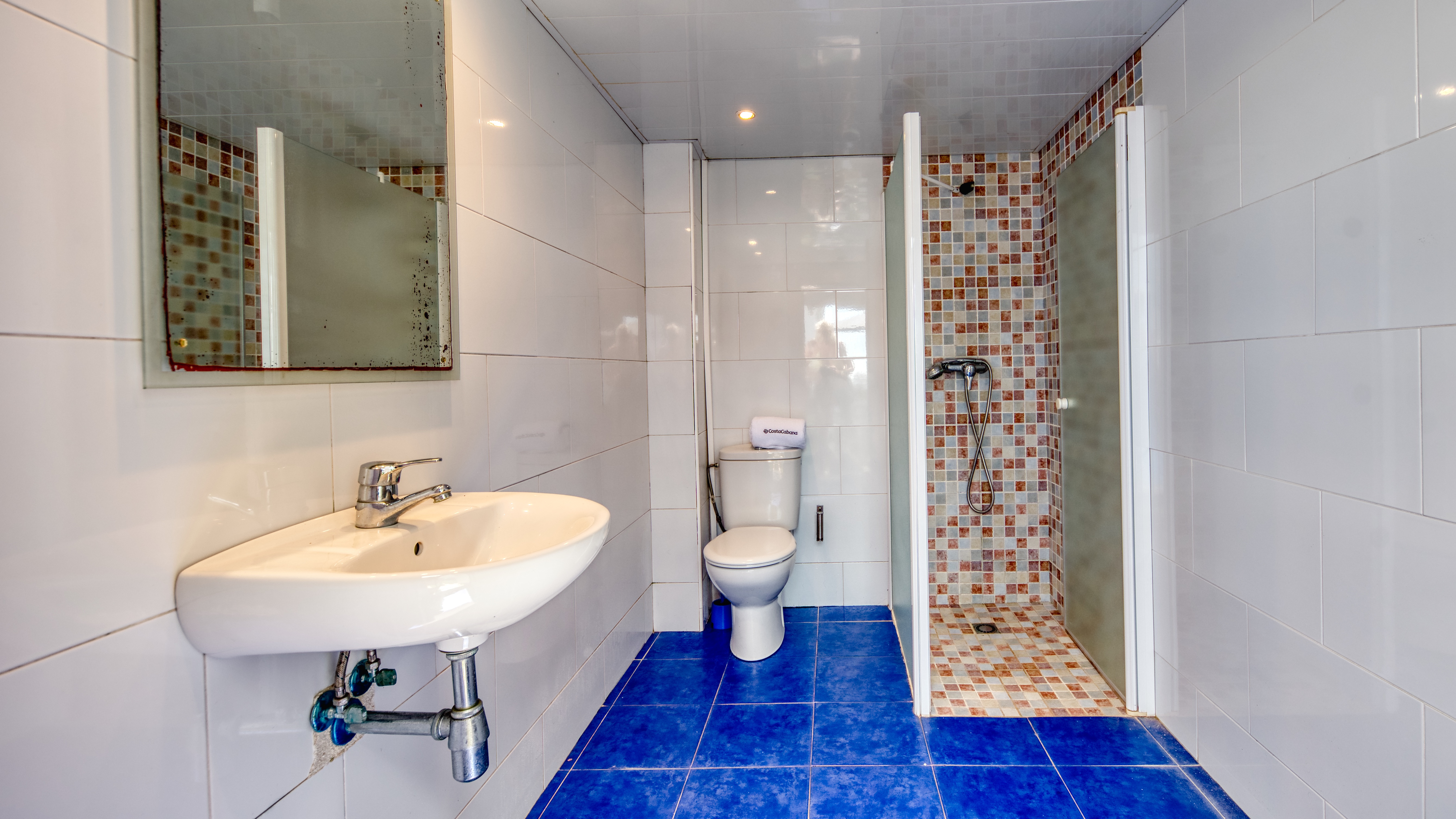 Holiday villas Costa Brava Spain - Villa Sandy Beach - Bathroom