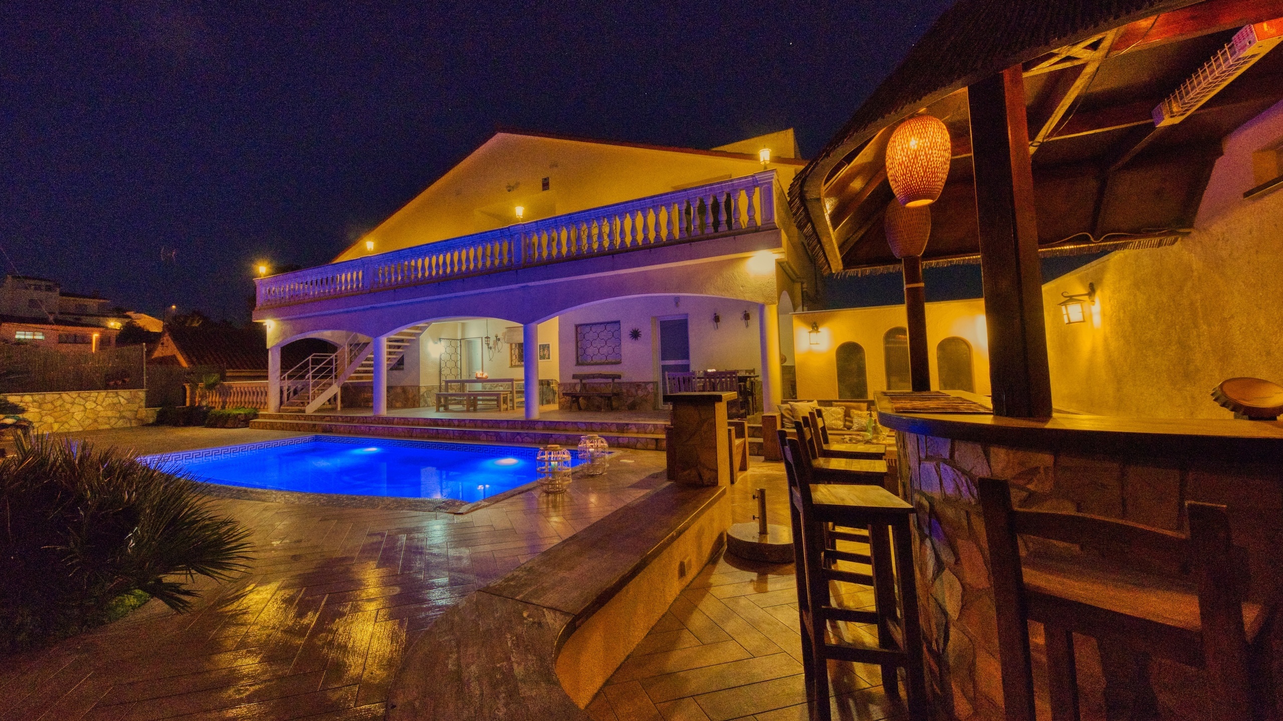 Holiday villas Costa Brava Spain - Villa Madonna - Villa outside