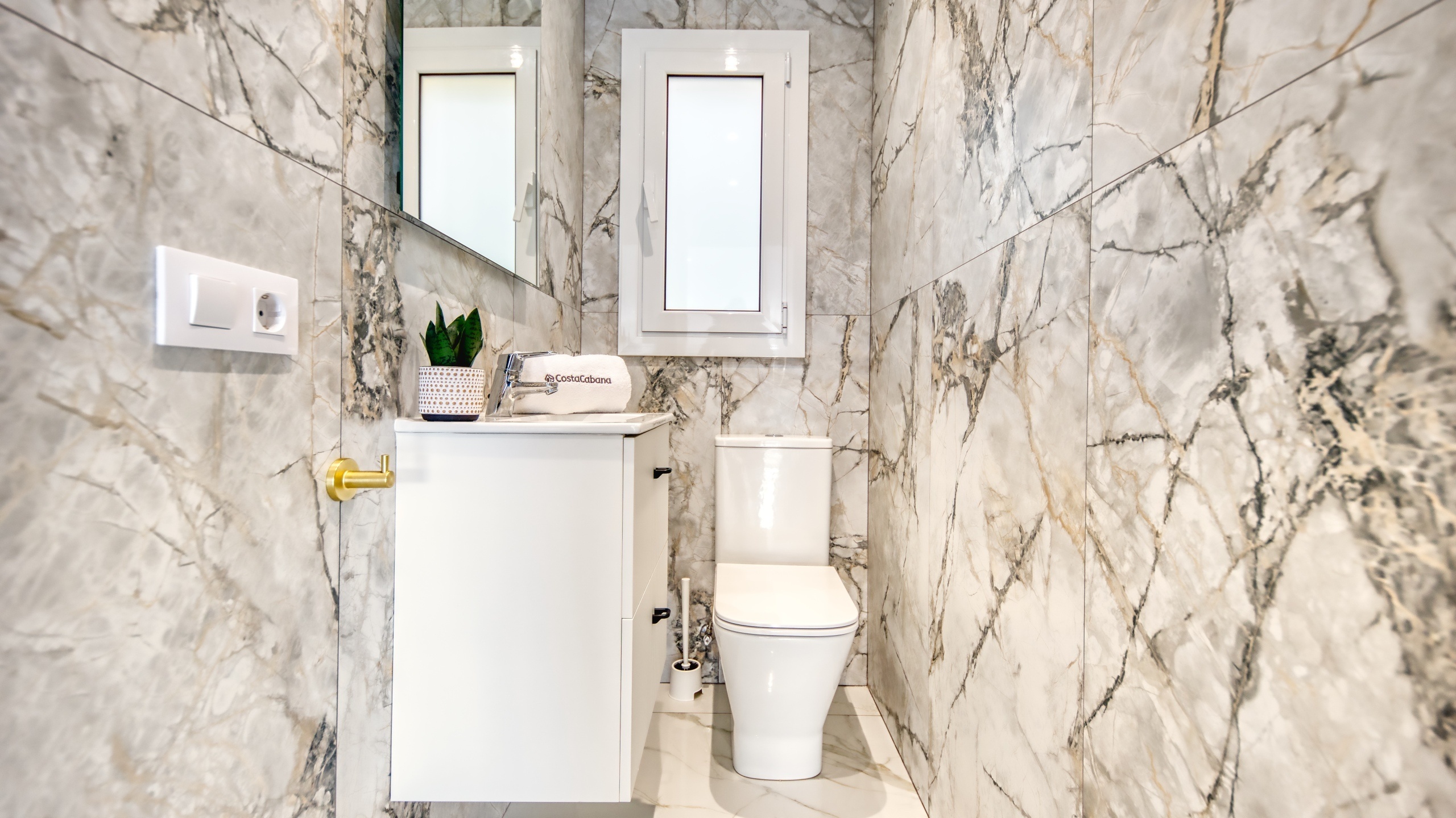 Holiday villas Costa Brava Spain - Villa La Luna - Bathroom