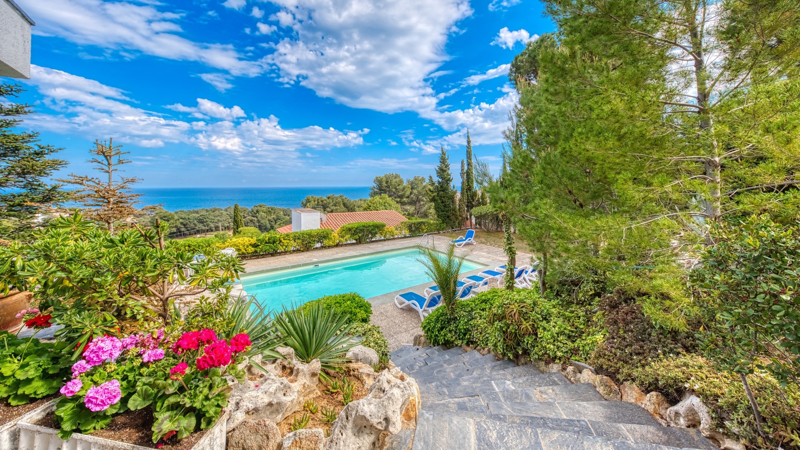 Holiday villas Costa Brava Spain - Villa Emma - Villa outside
