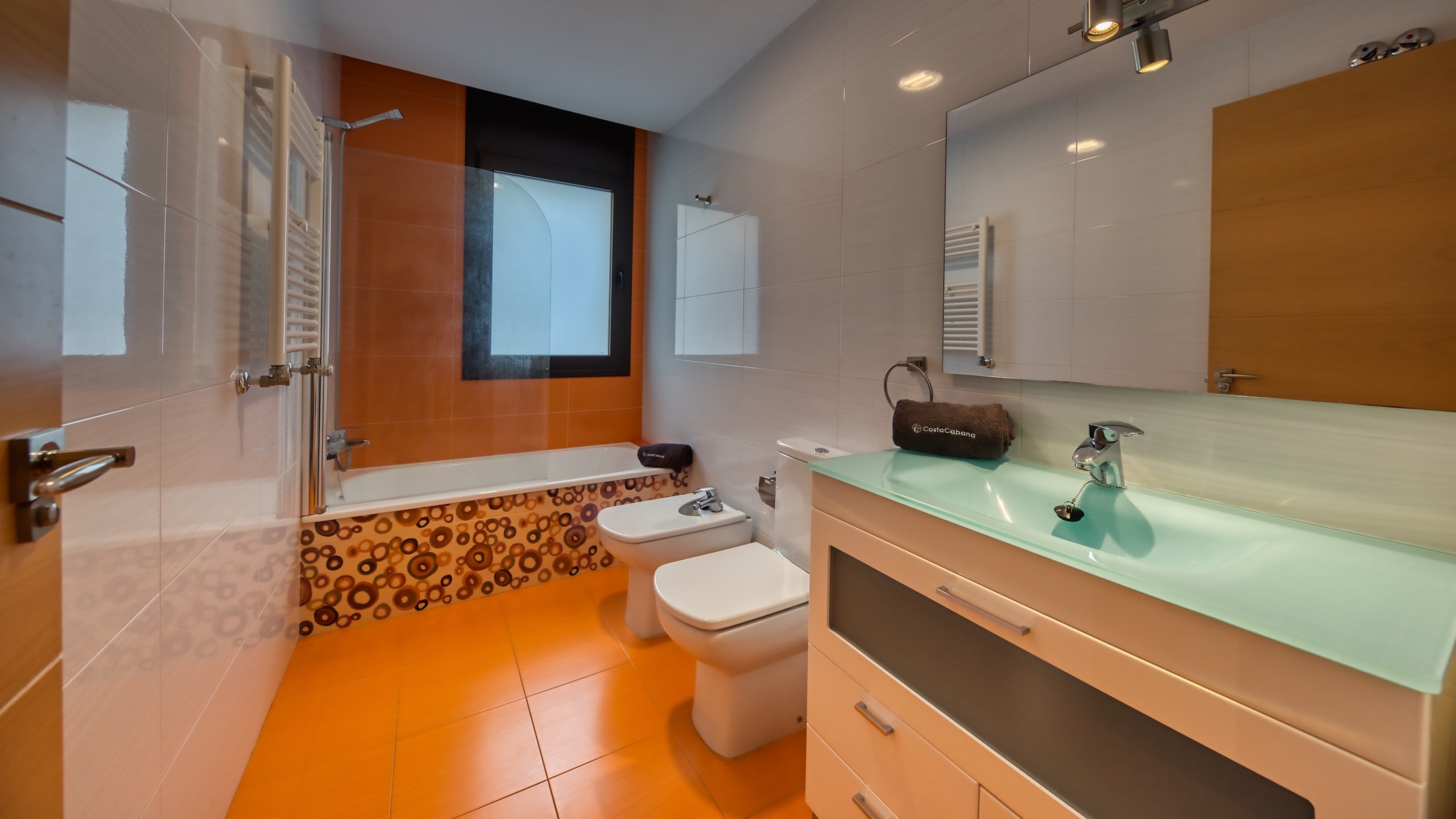 Holiday villas Costa Brava Spain - Villa Grace - Bathroom