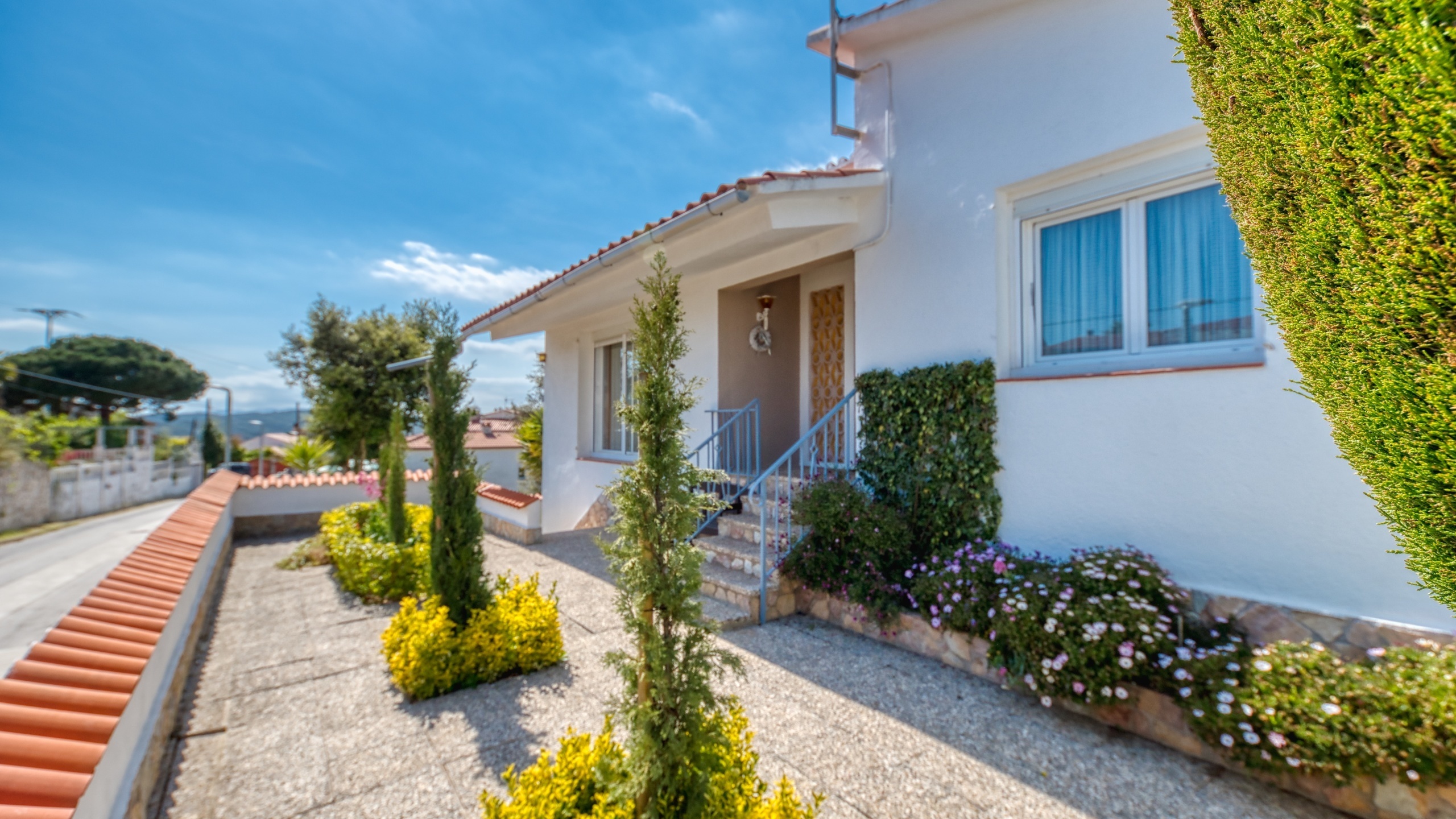 Holiday villas Costa Brava Spain - Villa Elfi - Villa outside