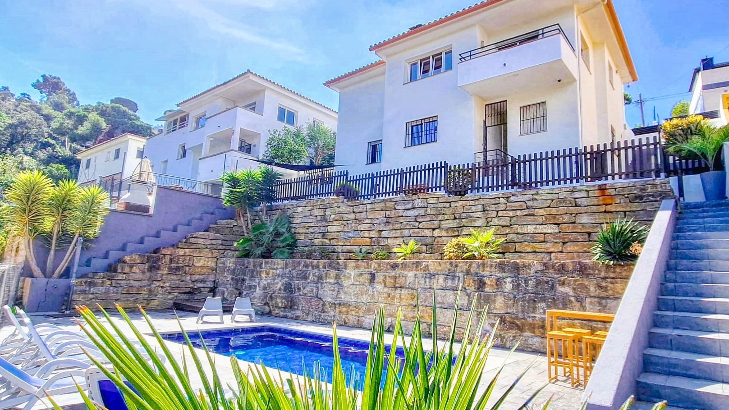Holiday villas Costa Brava Spain - Villa Fransisca - Villa outside