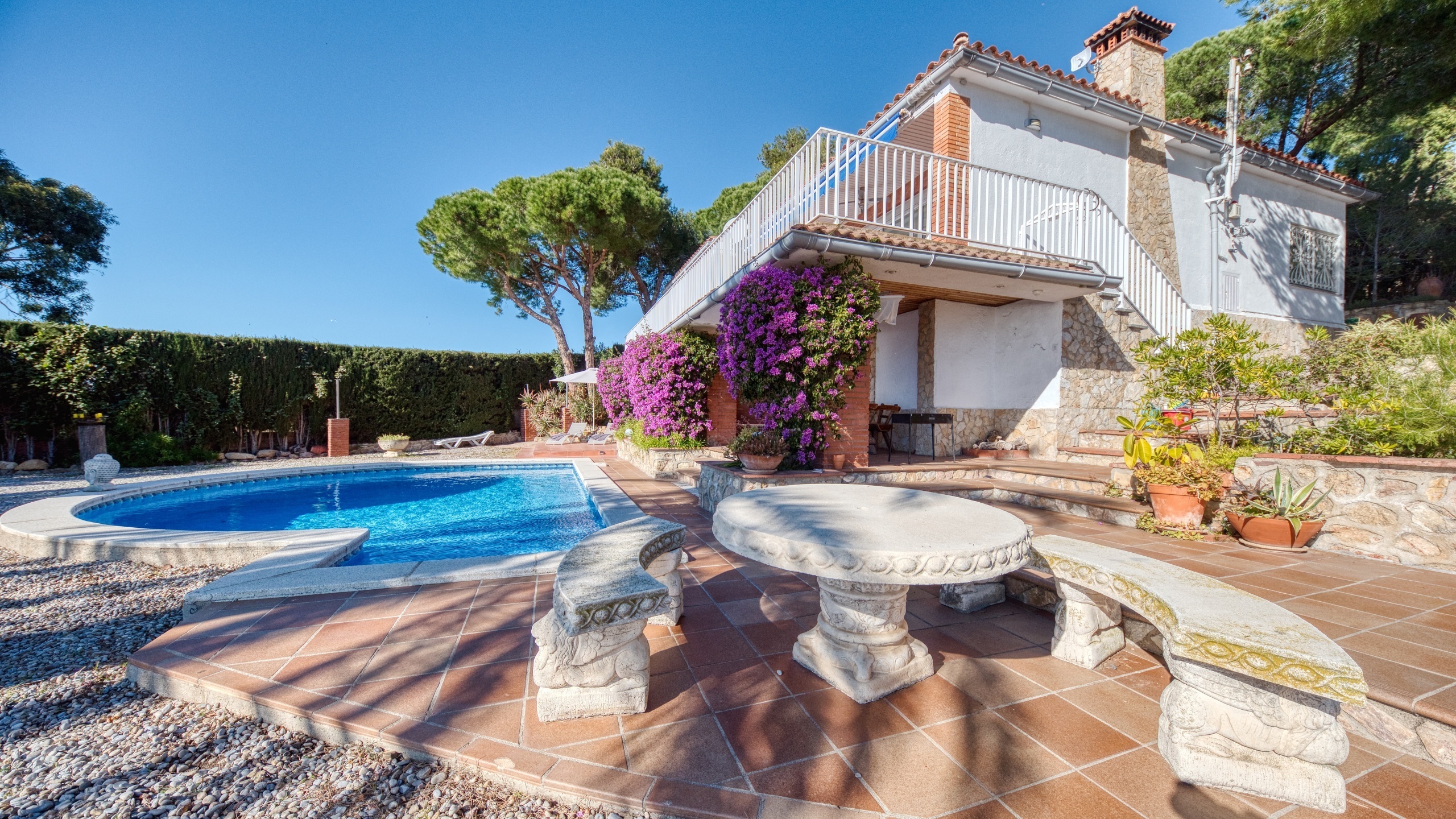Holiday villas Costa Brava Spain - Villa Gabriella - Villa outside