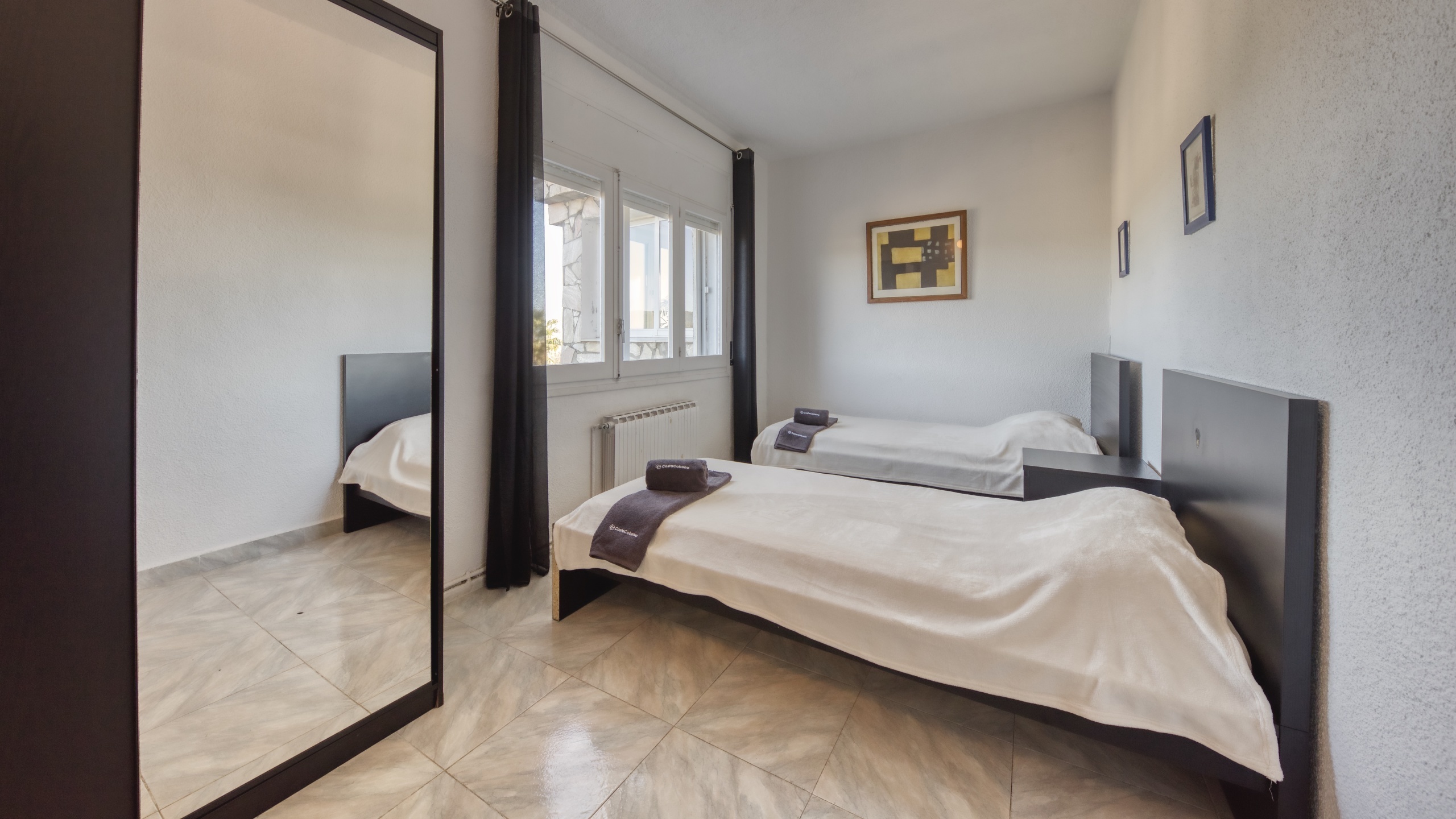 Holiday villas Costa Brava Spain - Villa Abigail - Bedroom
