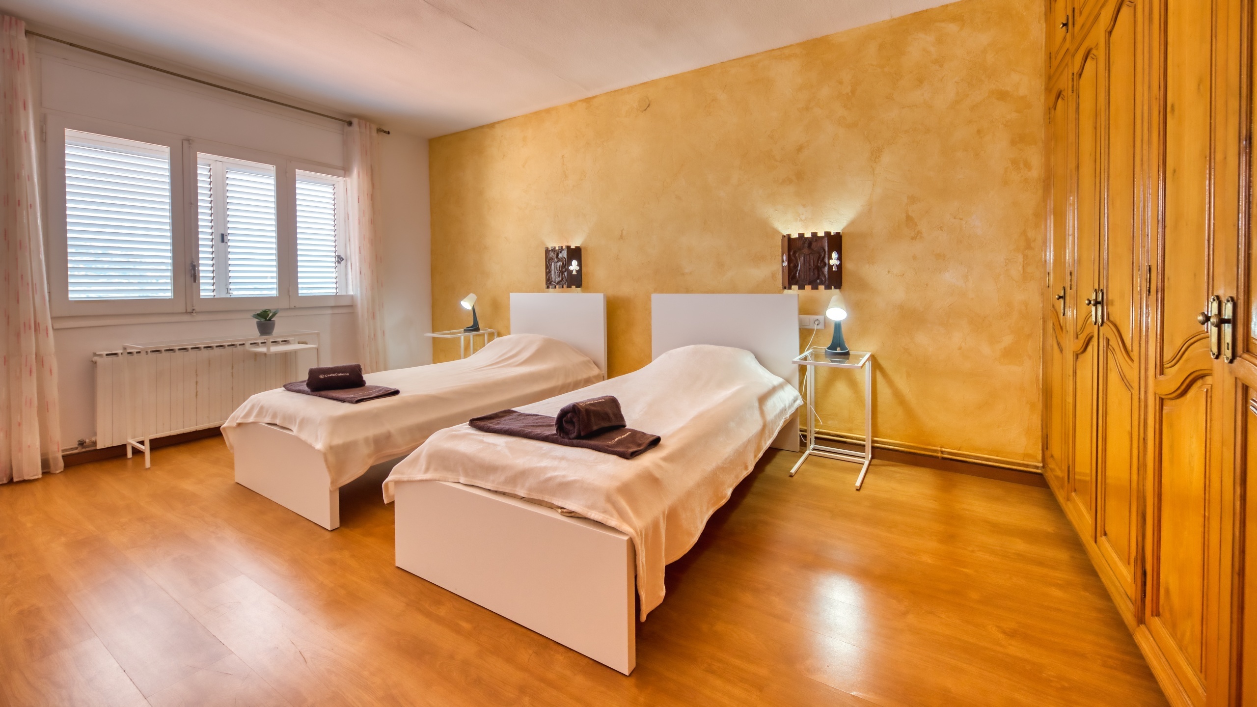 Holiday villas Costa Brava Spain - Villa Abigail - Bedroom