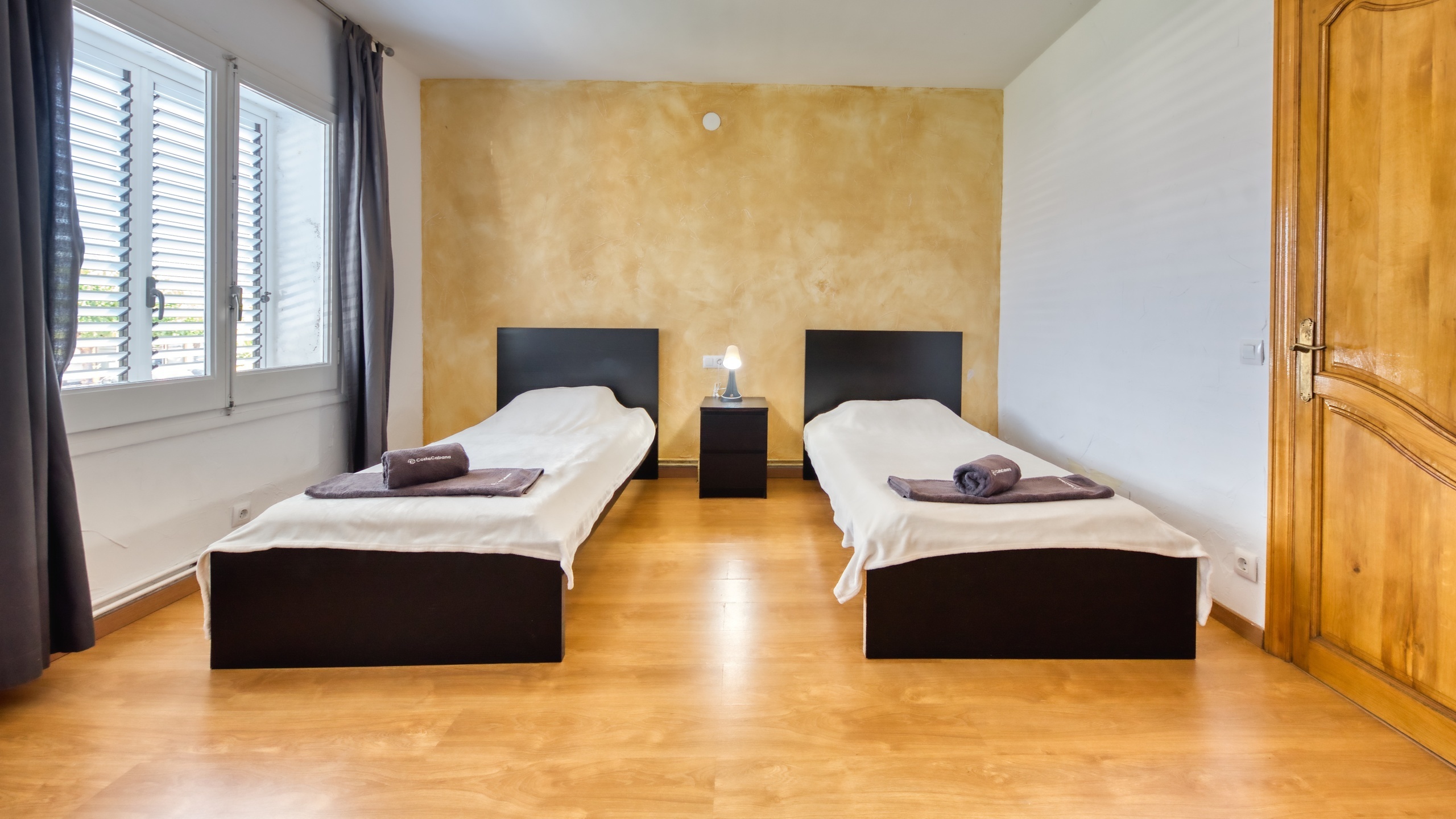 Holiday villas Costa Brava Spain - Villa Abigail - Bedroom