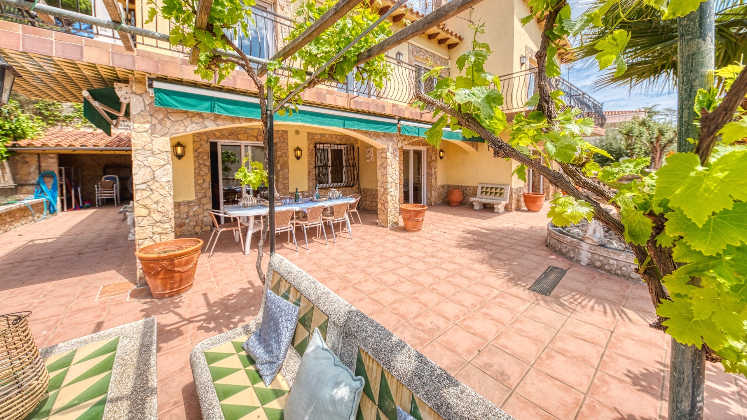 Holiday villas Costa Brava Spain - Villa Dolce Vita - Lounge area