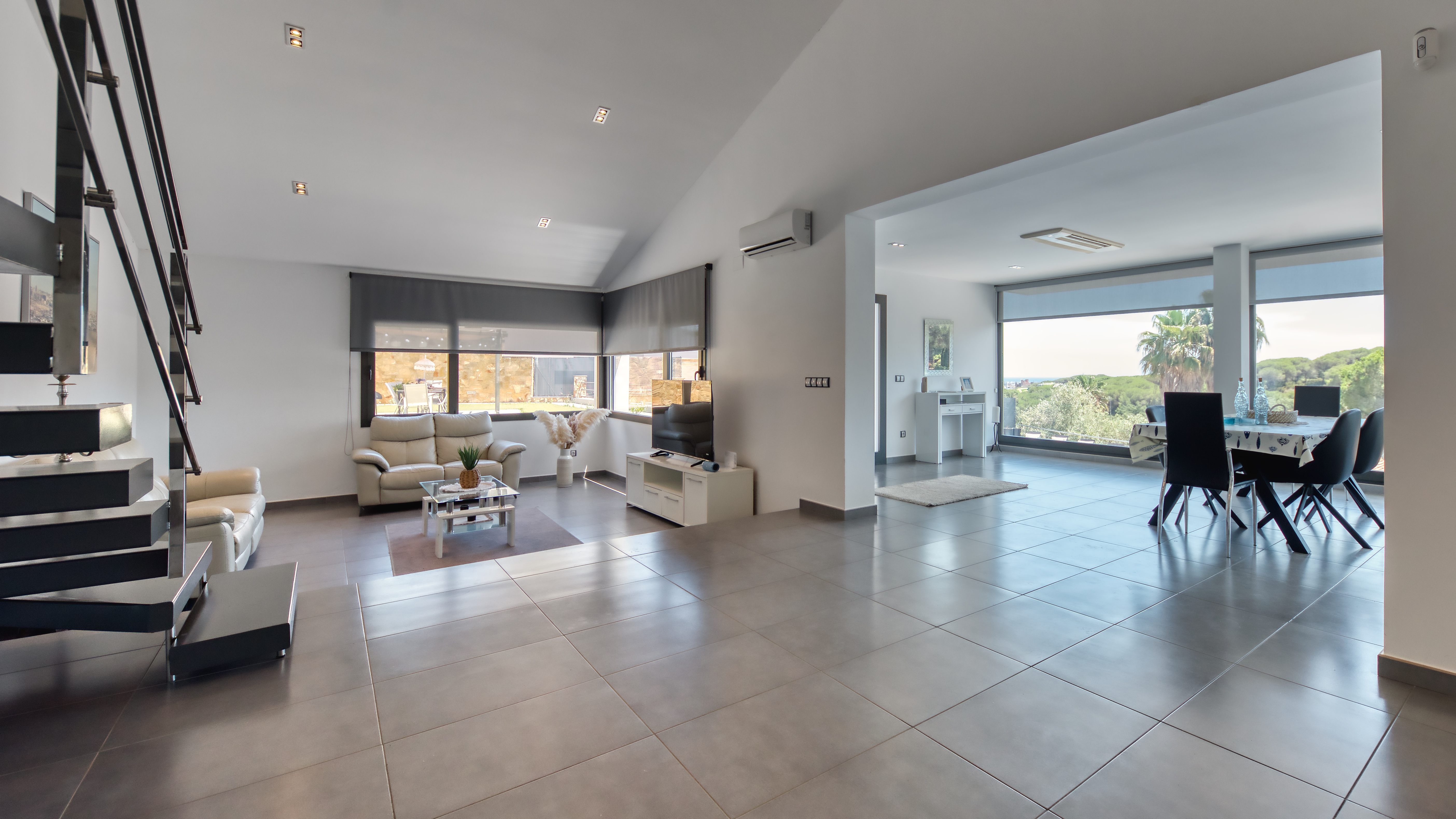 Holiday villas Costa Brava Spain - Villa SummerDream - Living area