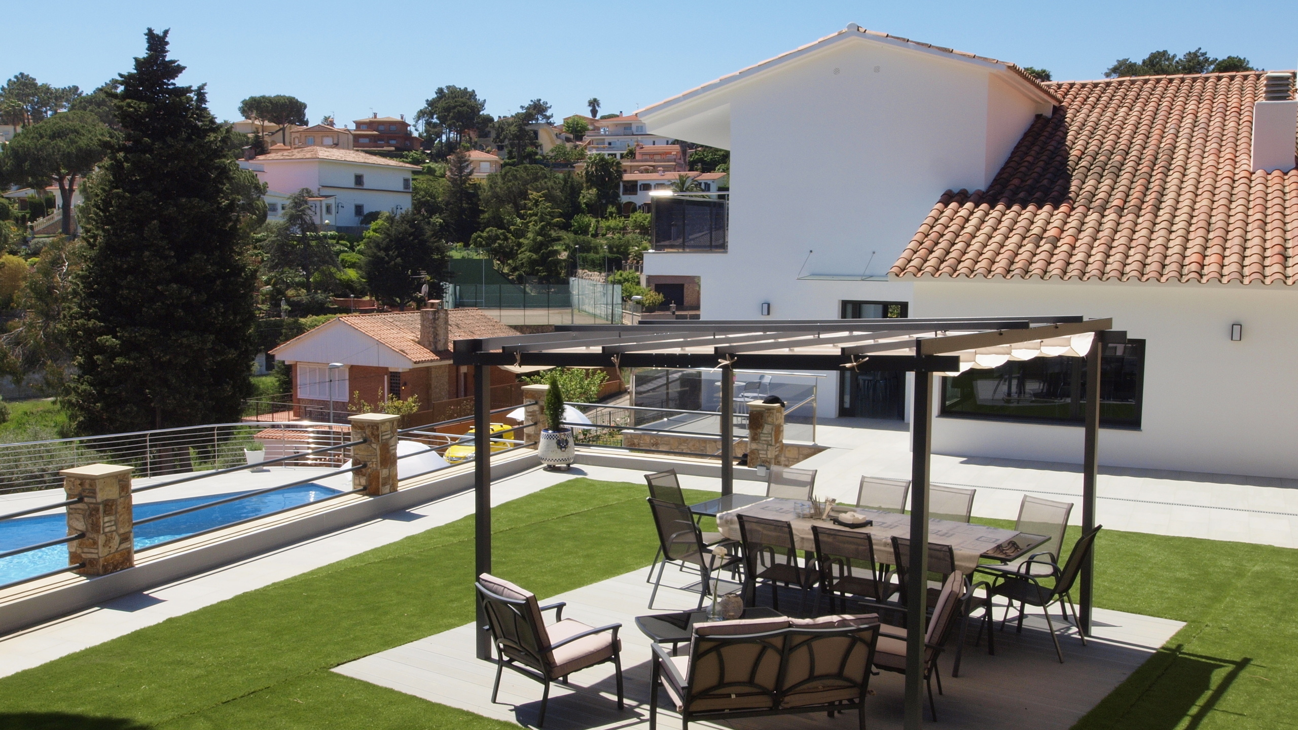 Holiday villas Costa Brava Spain - Villa SummerDream - Villa outside