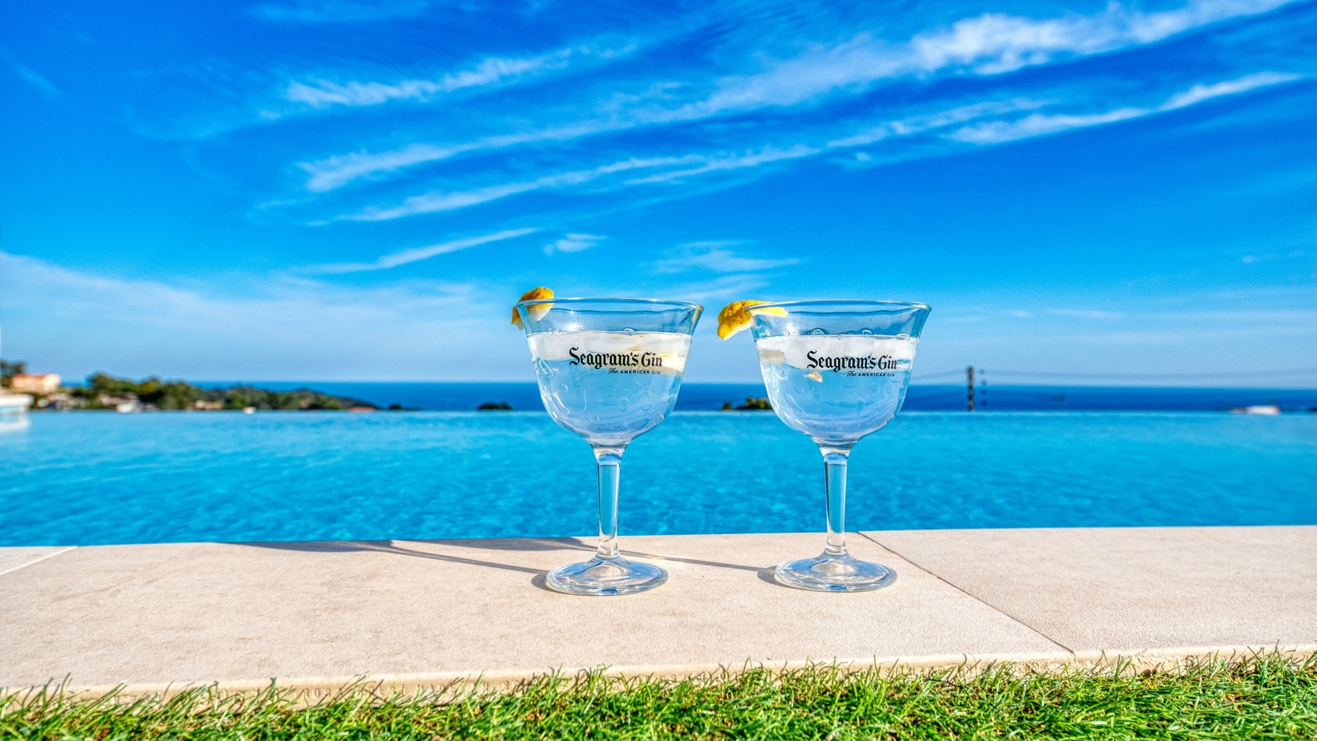 Holiday villas Costa Brava Spain - Villa Chanel - Swimming pool