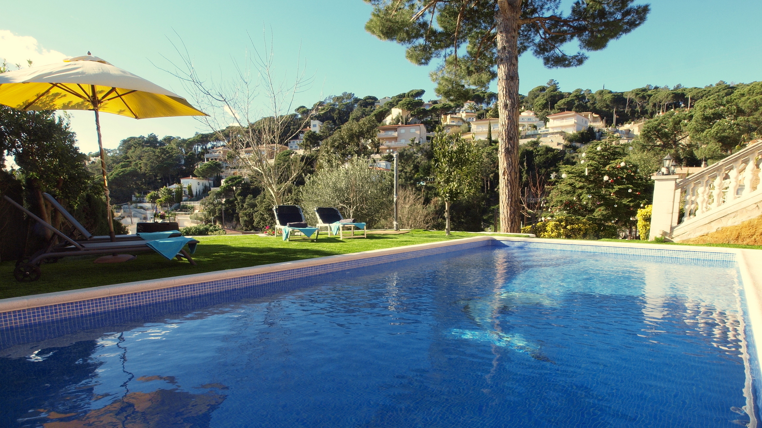 Holiday villas Costa Brava Spain - Villa Noa - Swimming pool
